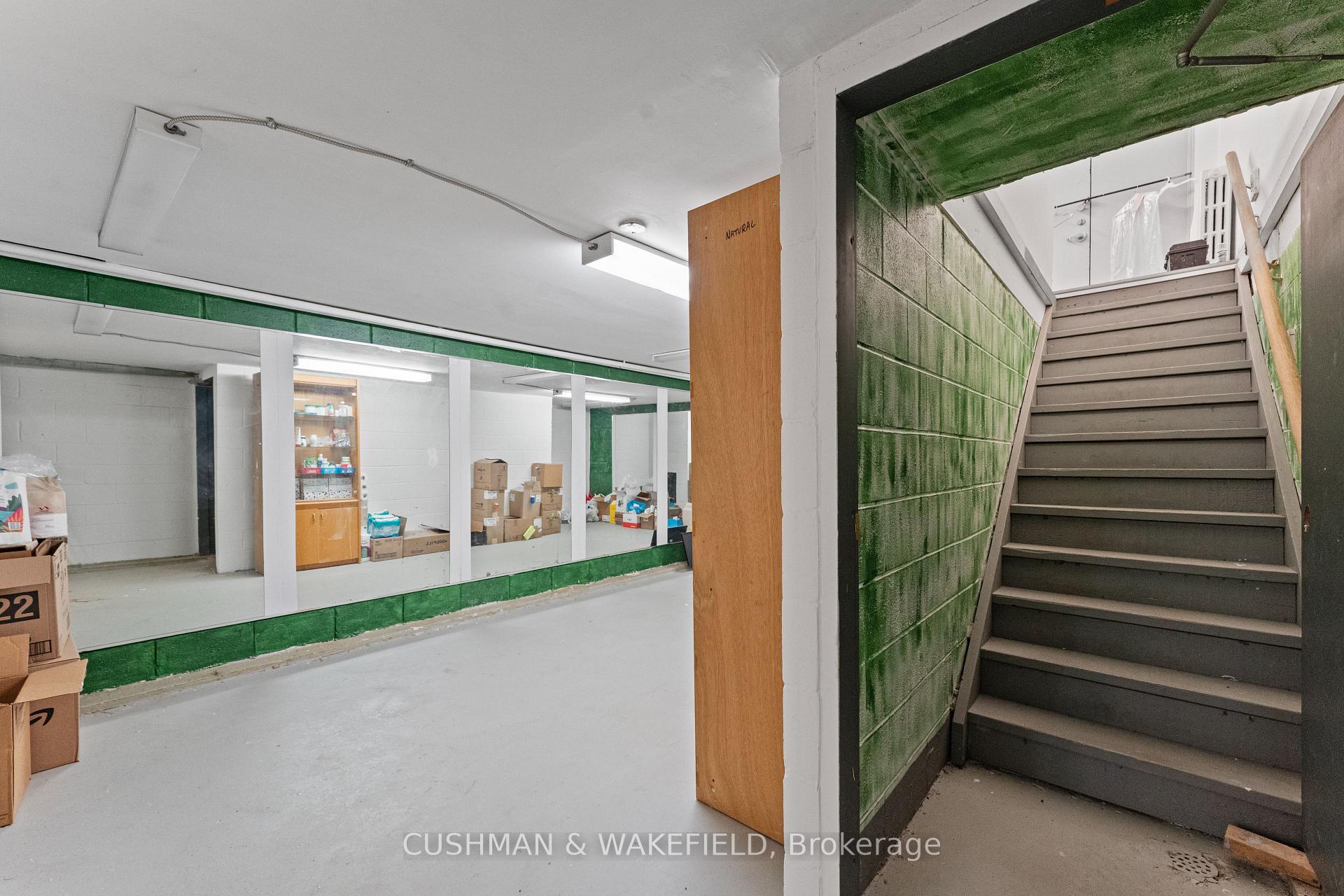 Photo 41 of 701 Mount Pleasant Road, Toronto, Mount Pleasant East — HOMEH