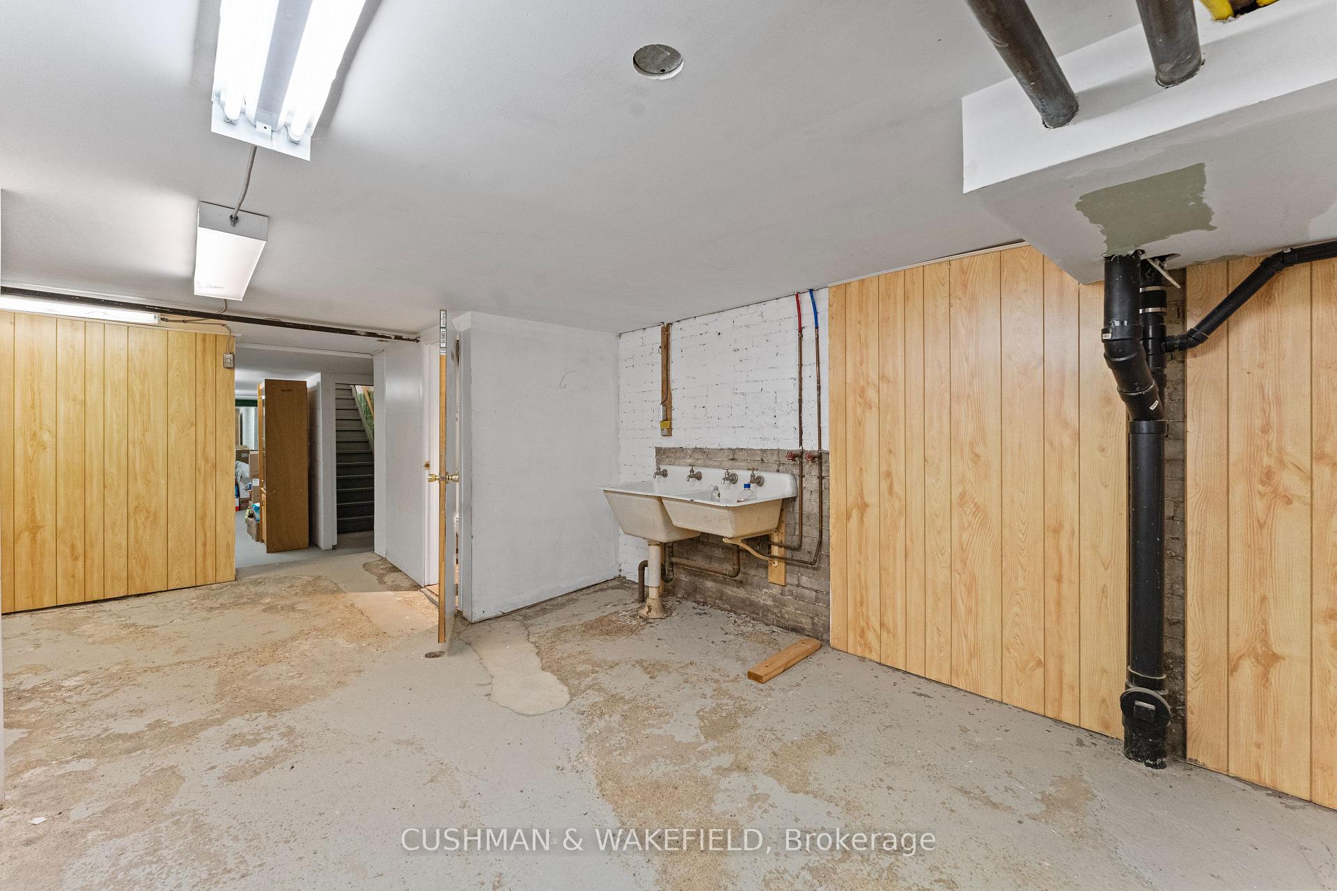 Photo 43 of 701 Mount Pleasant Road, Toronto, Mount Pleasant East — HOMEH