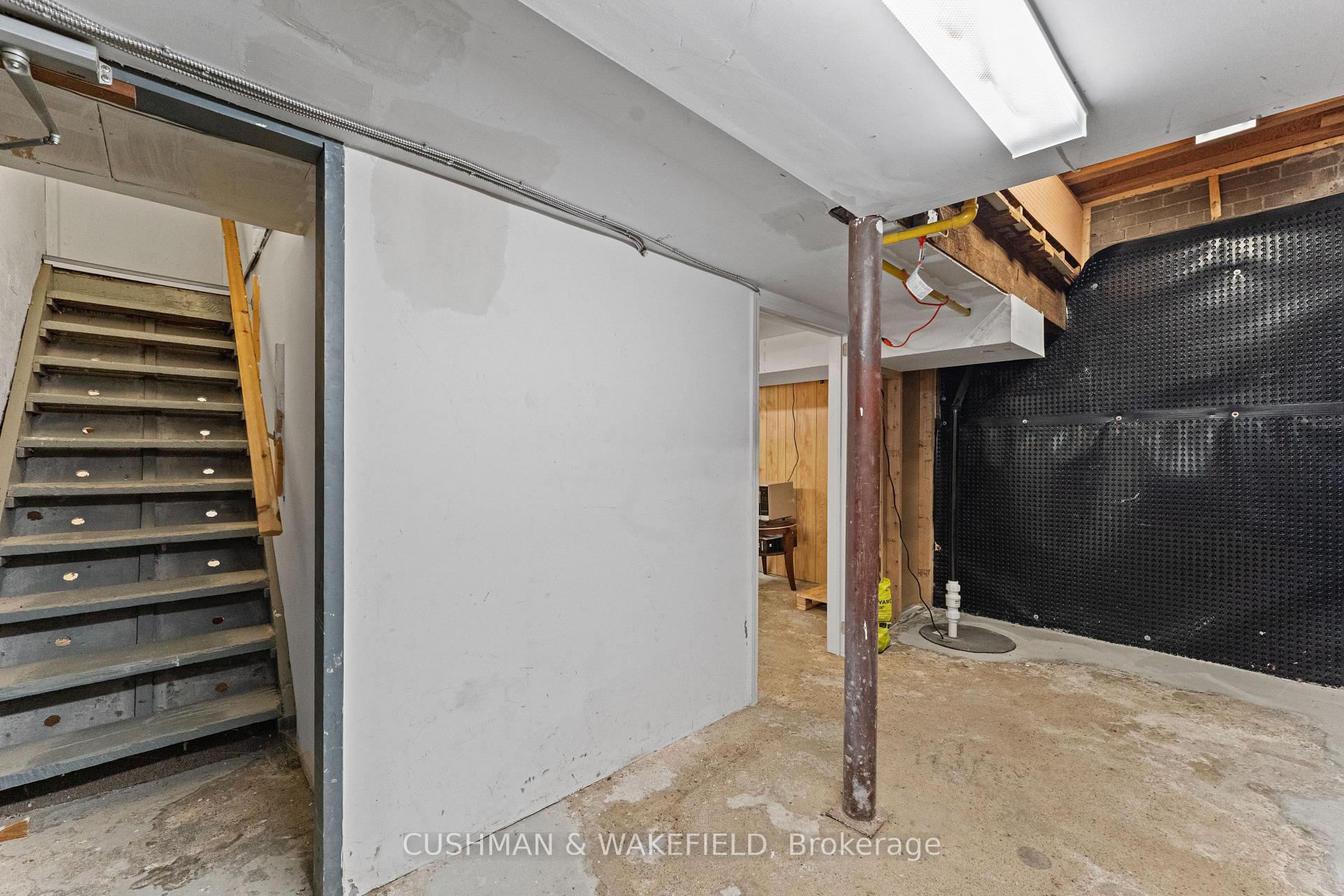 Photo 47 of 701 Mount Pleasant Road, Toronto, Mount Pleasant East — HOMEH