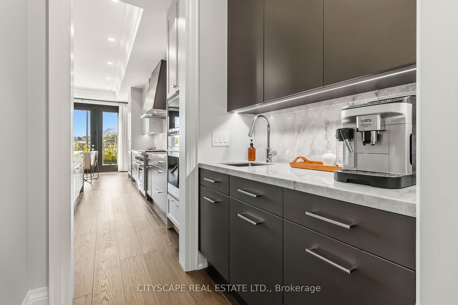 Photo 8 of 2343 Edward Leaver Trail, Oakville, Glen Abbey — HOMEH