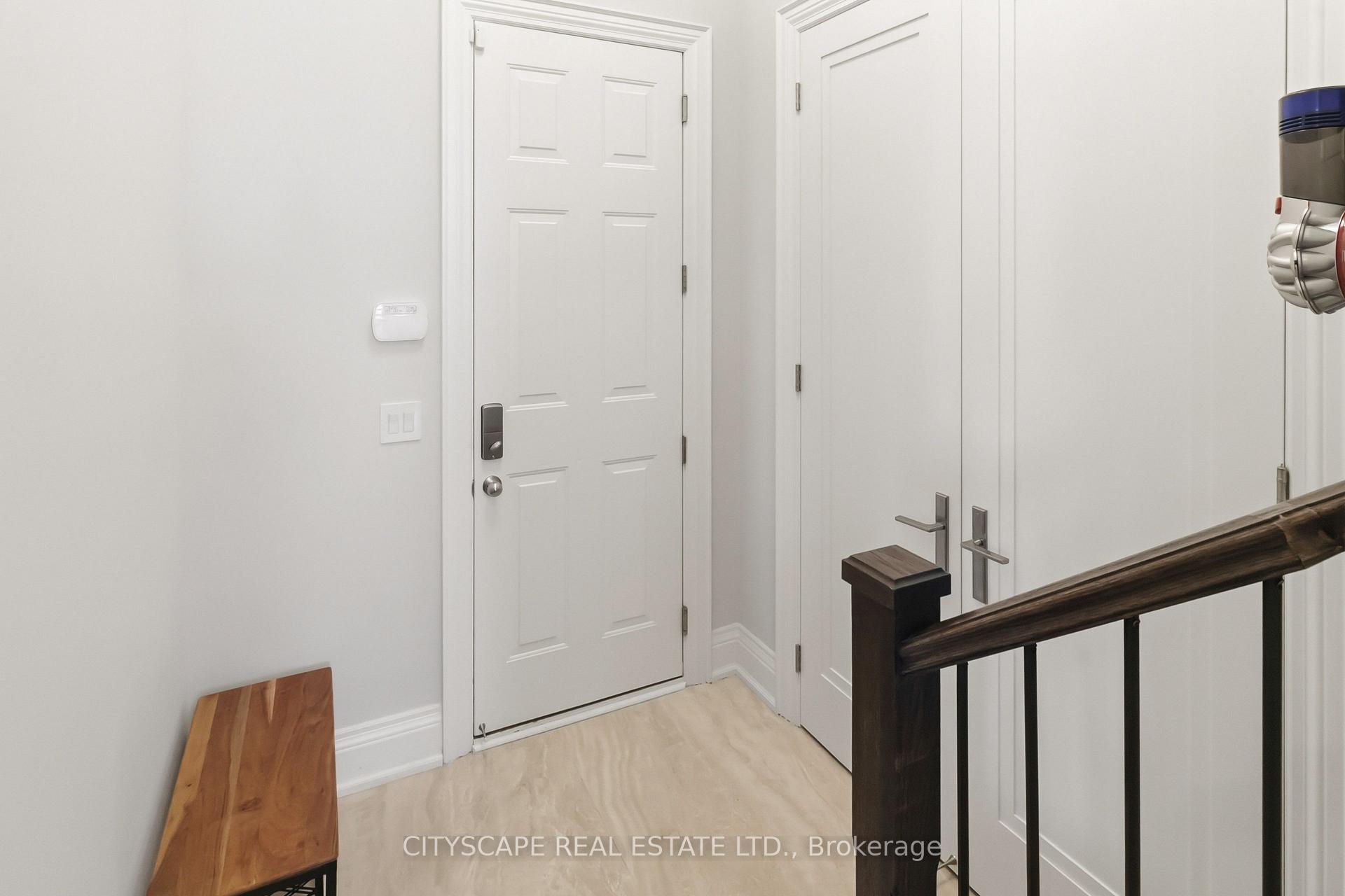 Photo 19 of 2343 Edward Leaver Trail, Oakville, Glen Abbey — HOMEH