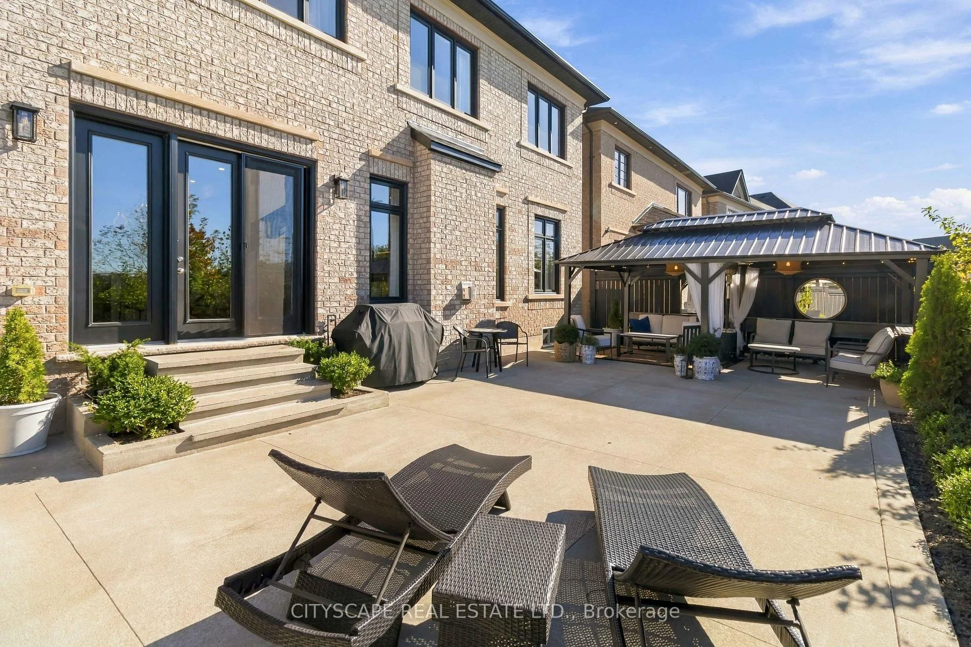 Photo 41 of 2343 Edward Leaver Trail, Oakville, Glen Abbey — HOMEH