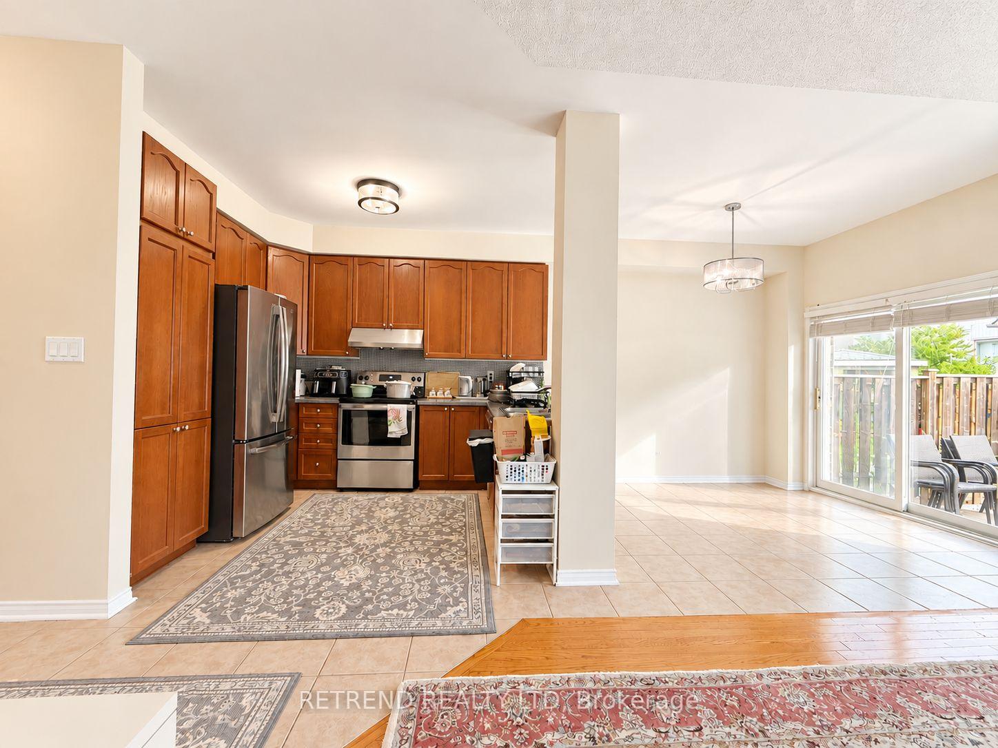 Photo 12 of 23 Thomas Legge Crescent, Richmond Hill, Oak Ridges — HOMEH
