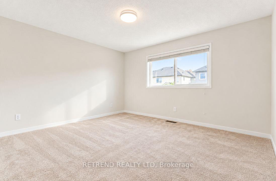 Photo 17 of 23 Thomas Legge Crescent, Richmond Hill, Oak Ridges — HOMEH