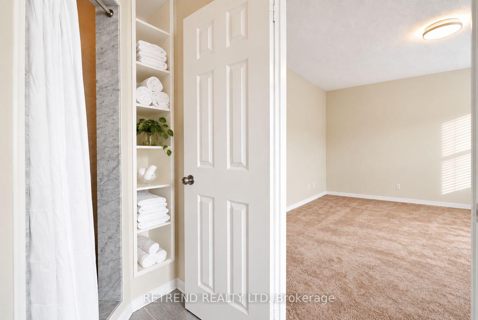 Photo 20 of 23 Thomas Legge Crescent, Richmond Hill, Oak Ridges — HOMEH