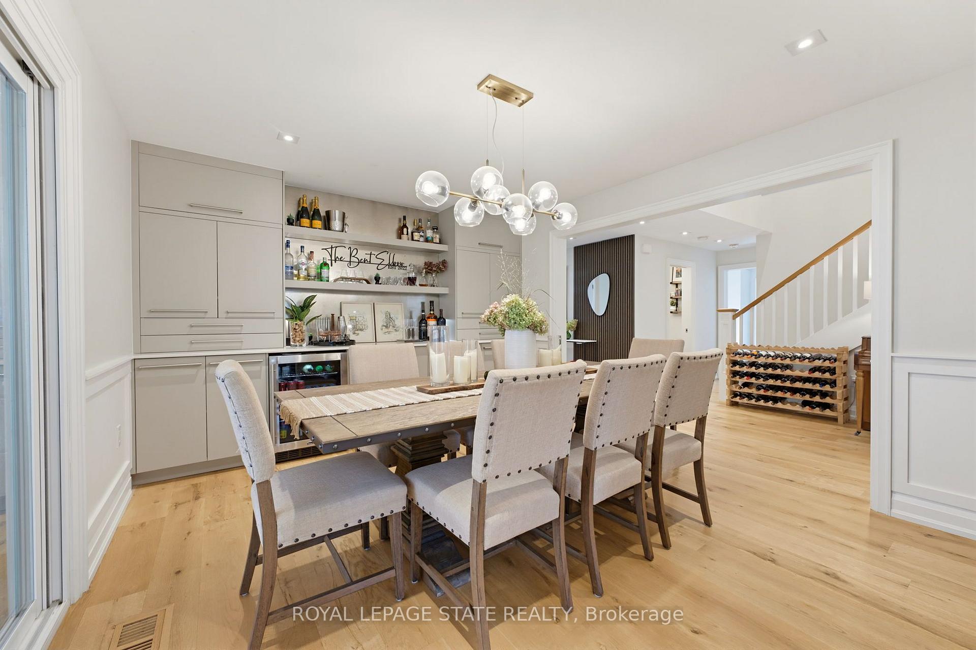 Photo 4 of 212 Stadacona Avenue, Hamilton, Ancaster — HOMEH