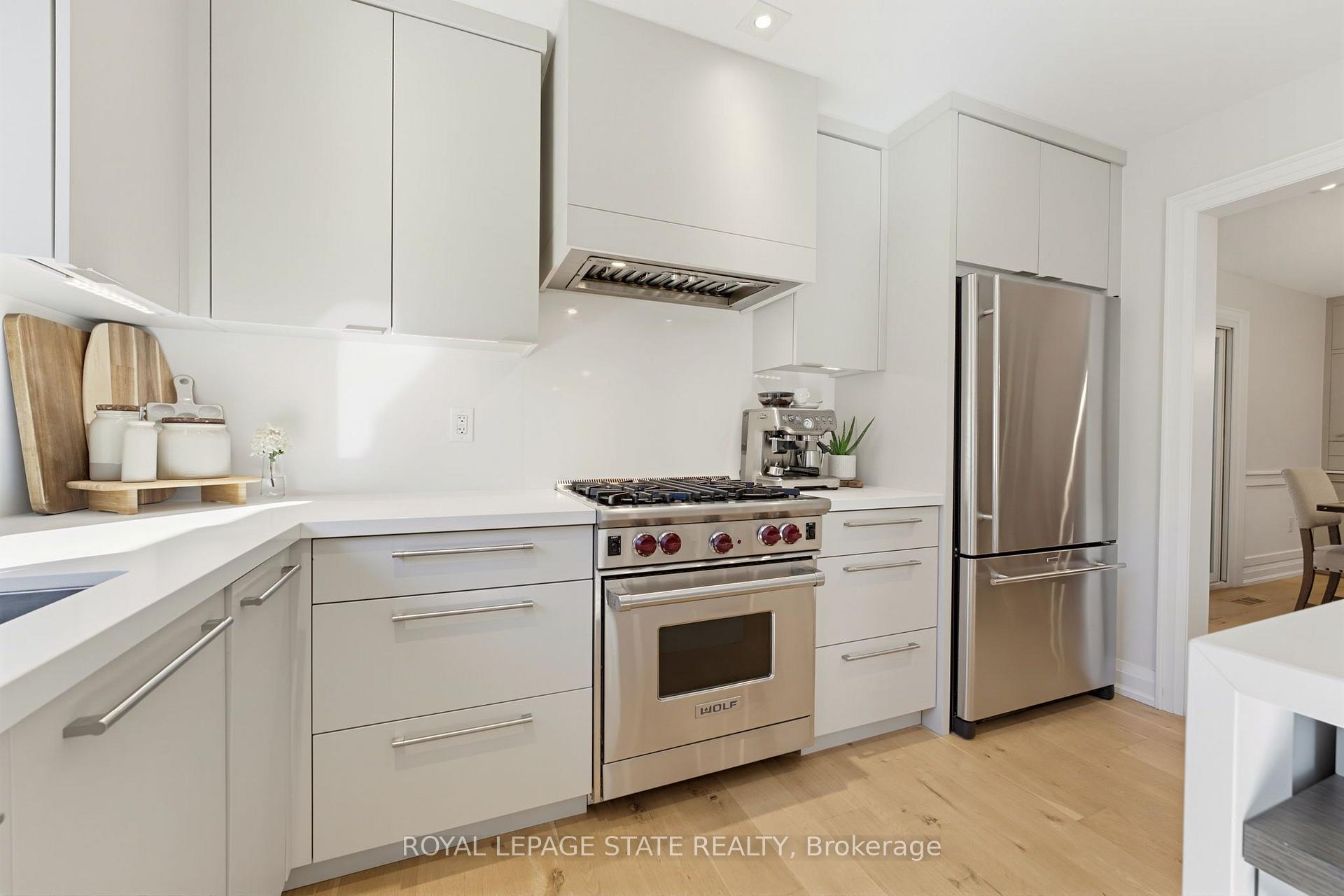 Photo 8 of 212 Stadacona Avenue, Hamilton, Ancaster — HOMEH
