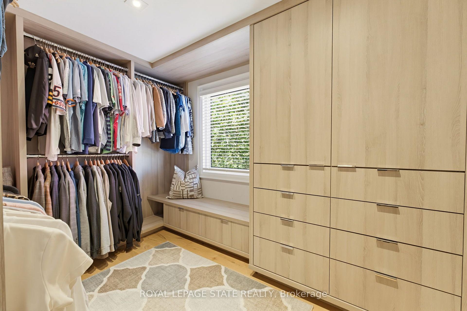 Photo 16 of 212 Stadacona Avenue, Hamilton, Ancaster — HOMEH