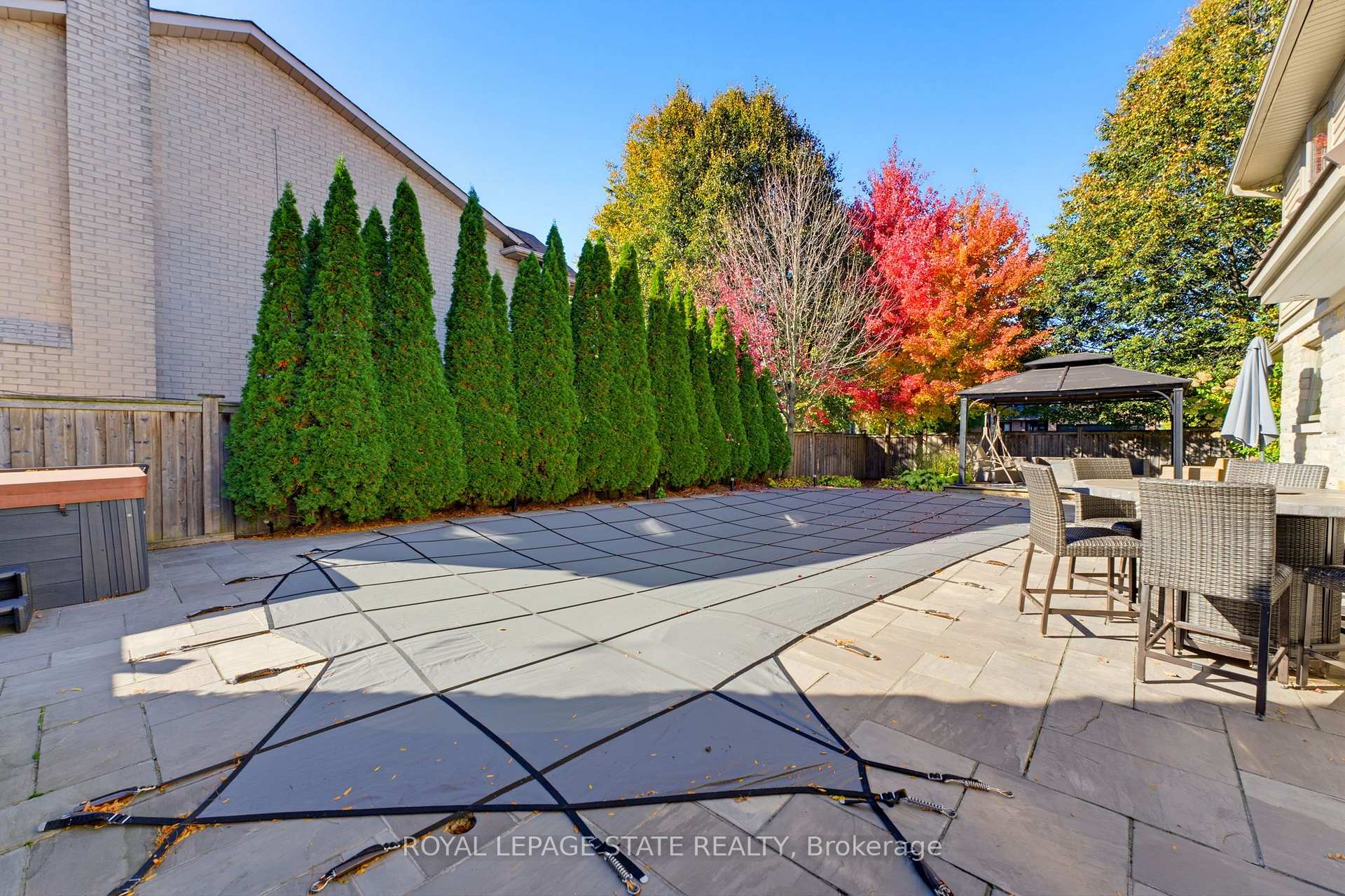 Photo 38 of 212 Stadacona Avenue, Hamilton, Ancaster — HOMEH