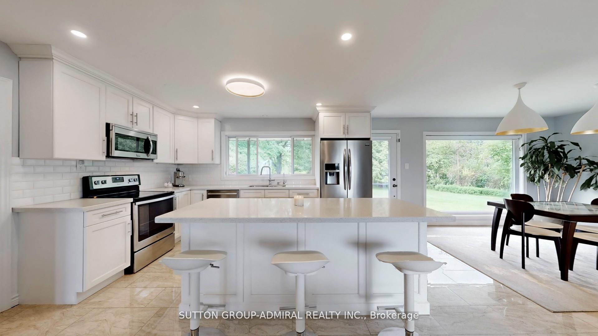 Photo 12 of Unit Main, 9767 Niagara River Parkway, Niagara Falls, Lyons Creek — HOMEH