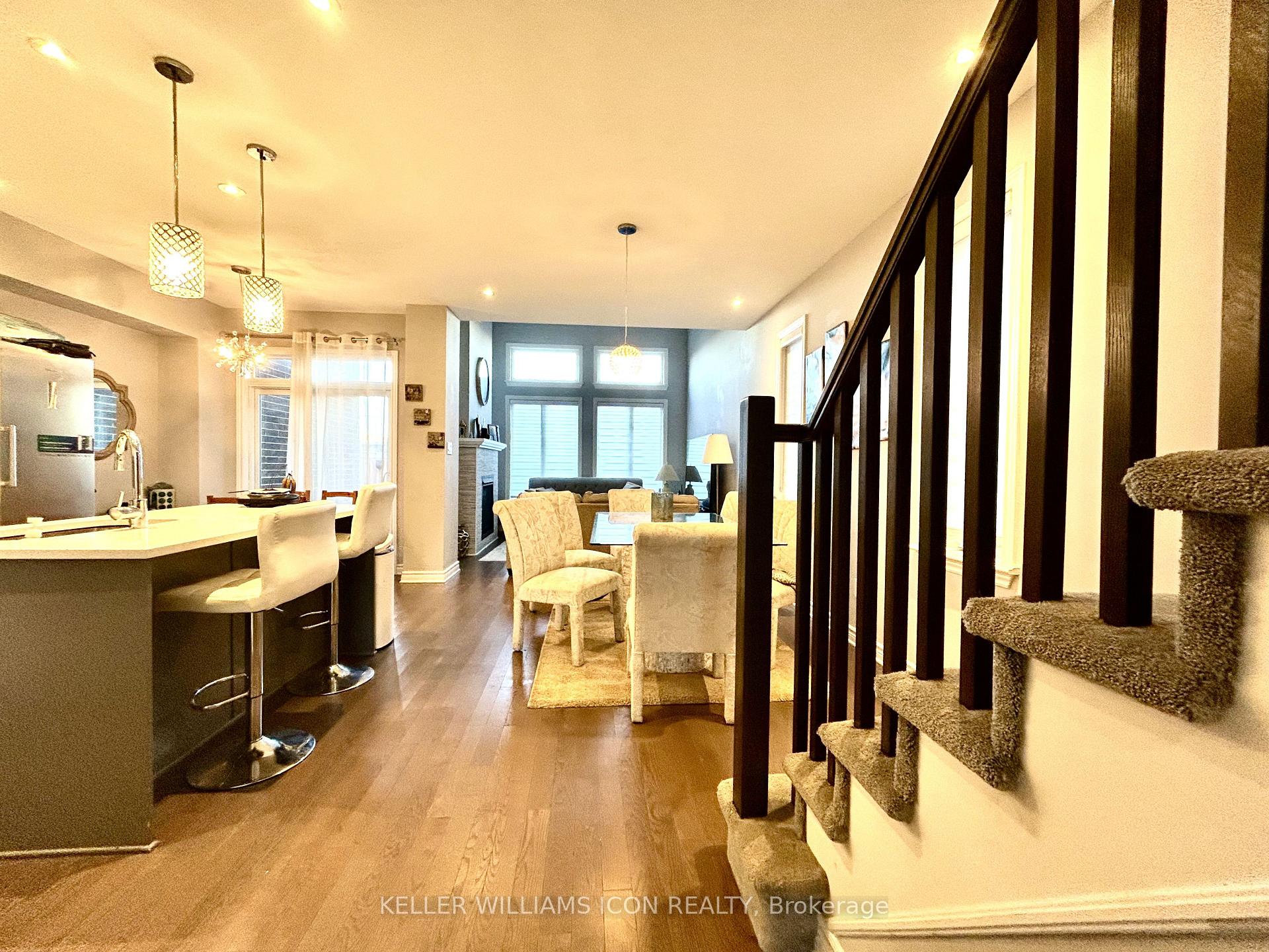 Photo 3 of 116 Larimar Circle, Ottawa, Riverside South/Gloucester Glen — HOMEH