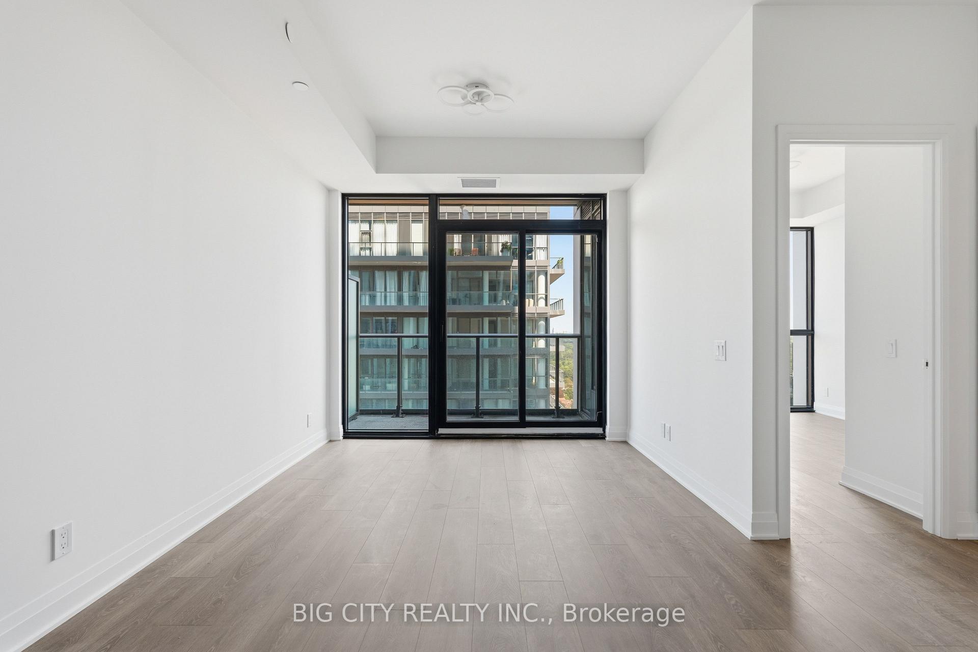 Photo 9 of Unit 1206, 25 Frederick Todd Way, Toronto, Leaside — HOMEH