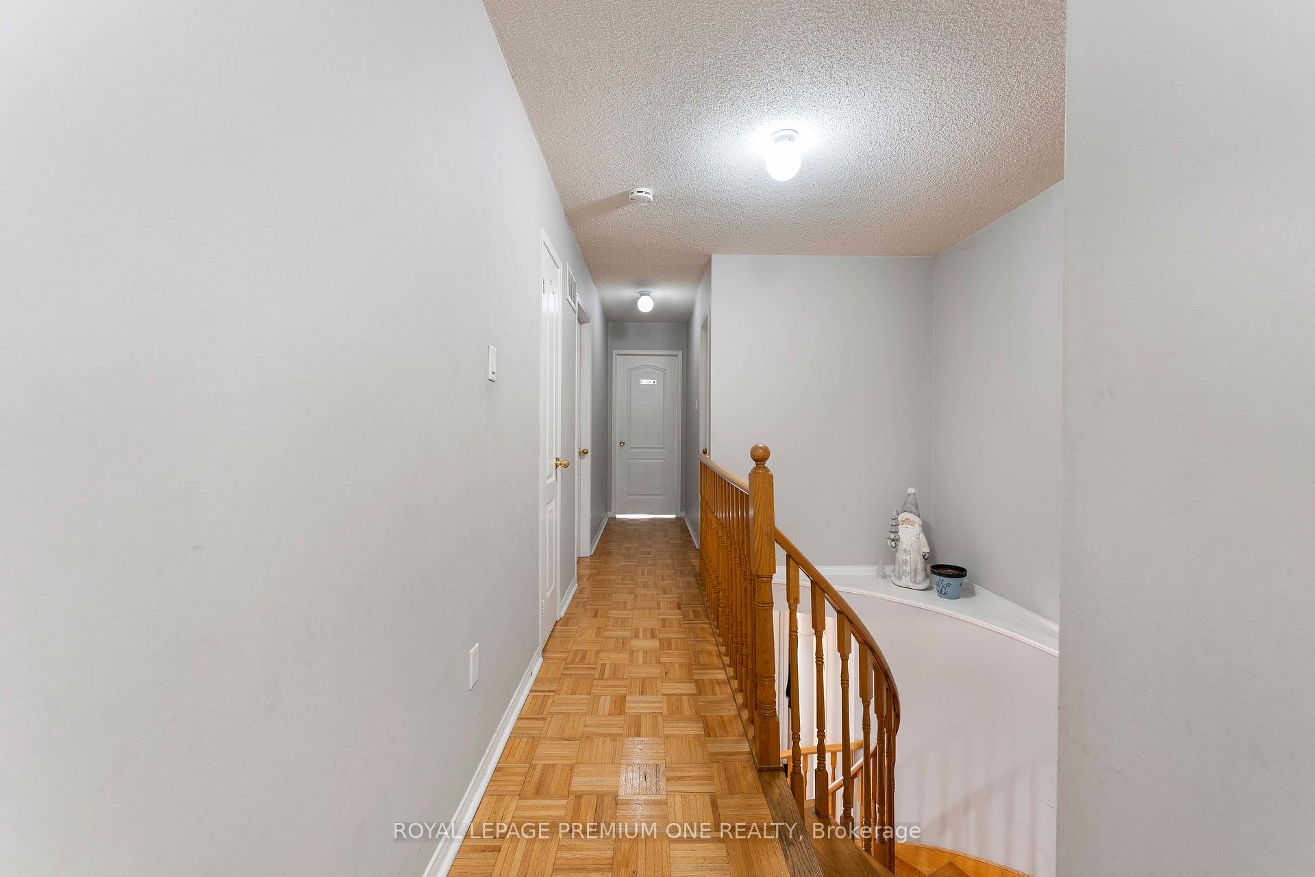 Photo 24 of 167 Parktree Drive, Vaughan, Maple — HOMEH