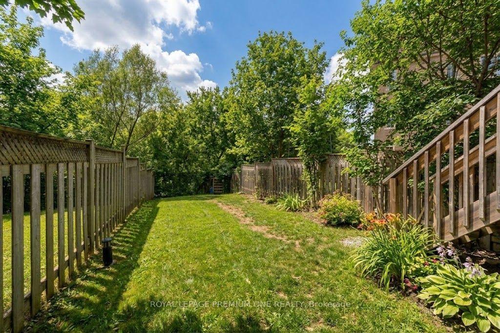 Photo 33 of 167 Parktree Drive, Vaughan, Maple — HOMEH