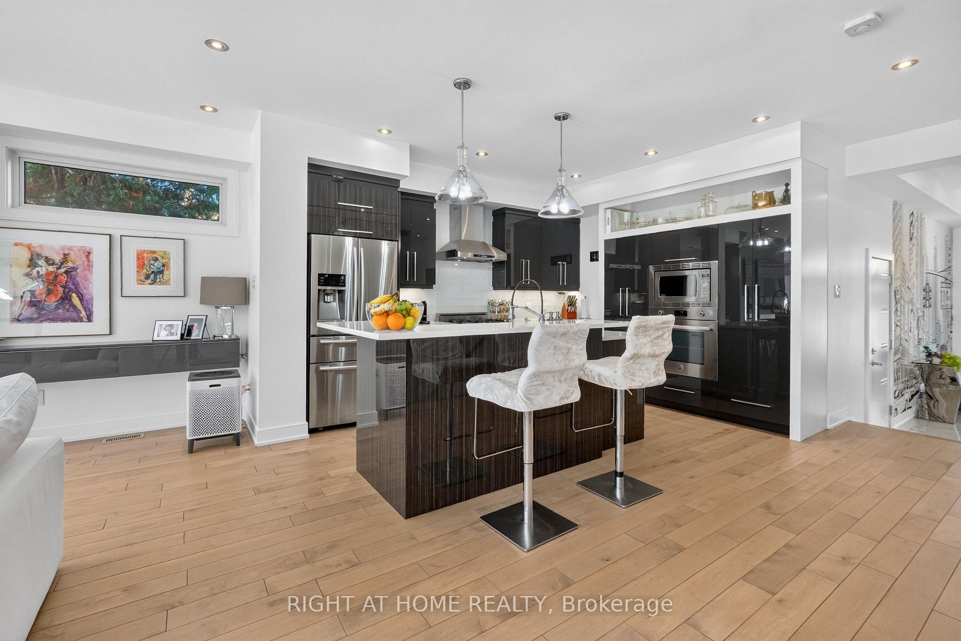 Photo 11 of 420 Athlone Avenue, Ottawa, Westboro/Hampton Park — HOMEH
