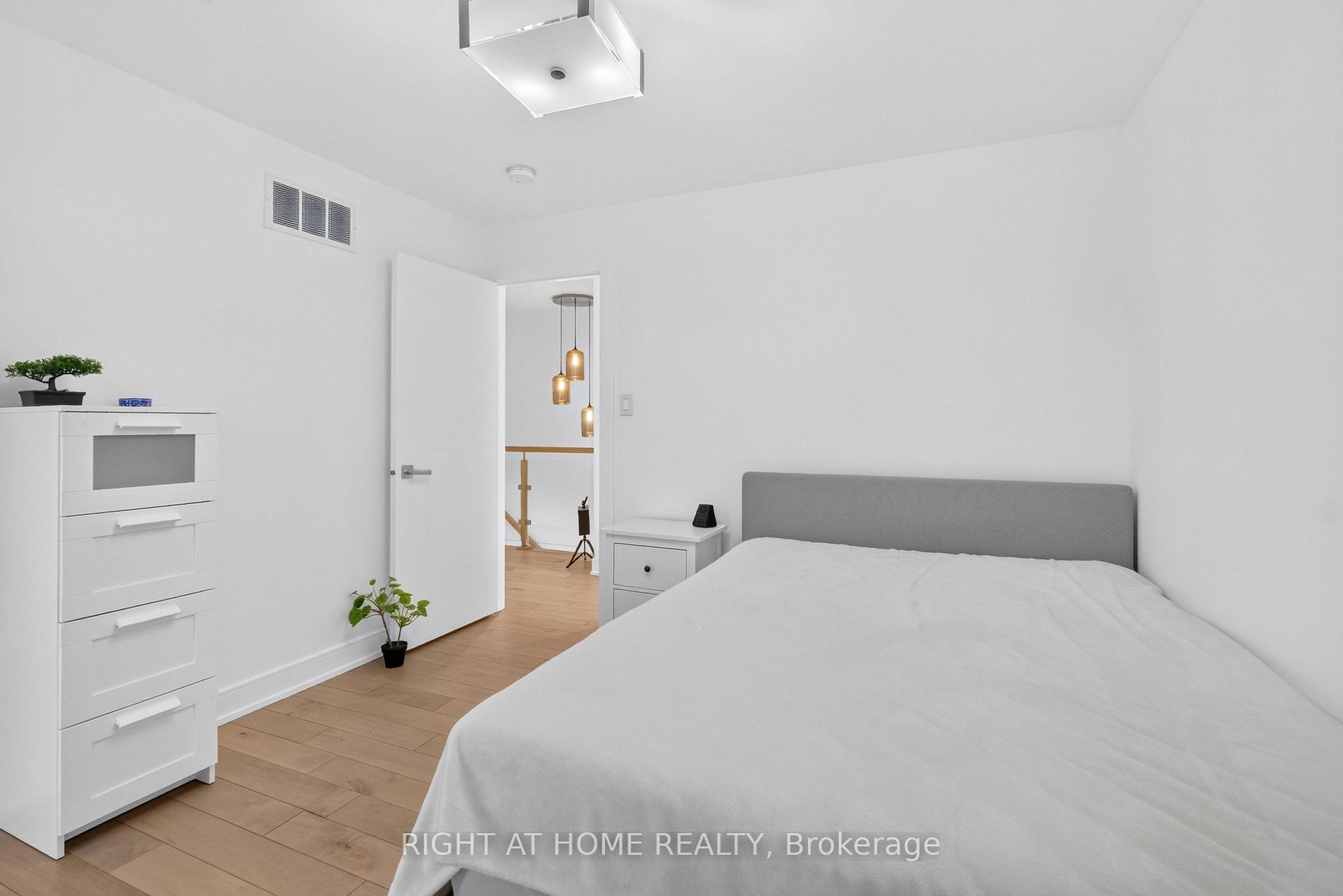 Photo 30 of 420 Athlone Avenue, Ottawa, Westboro/Hampton Park — HOMEH