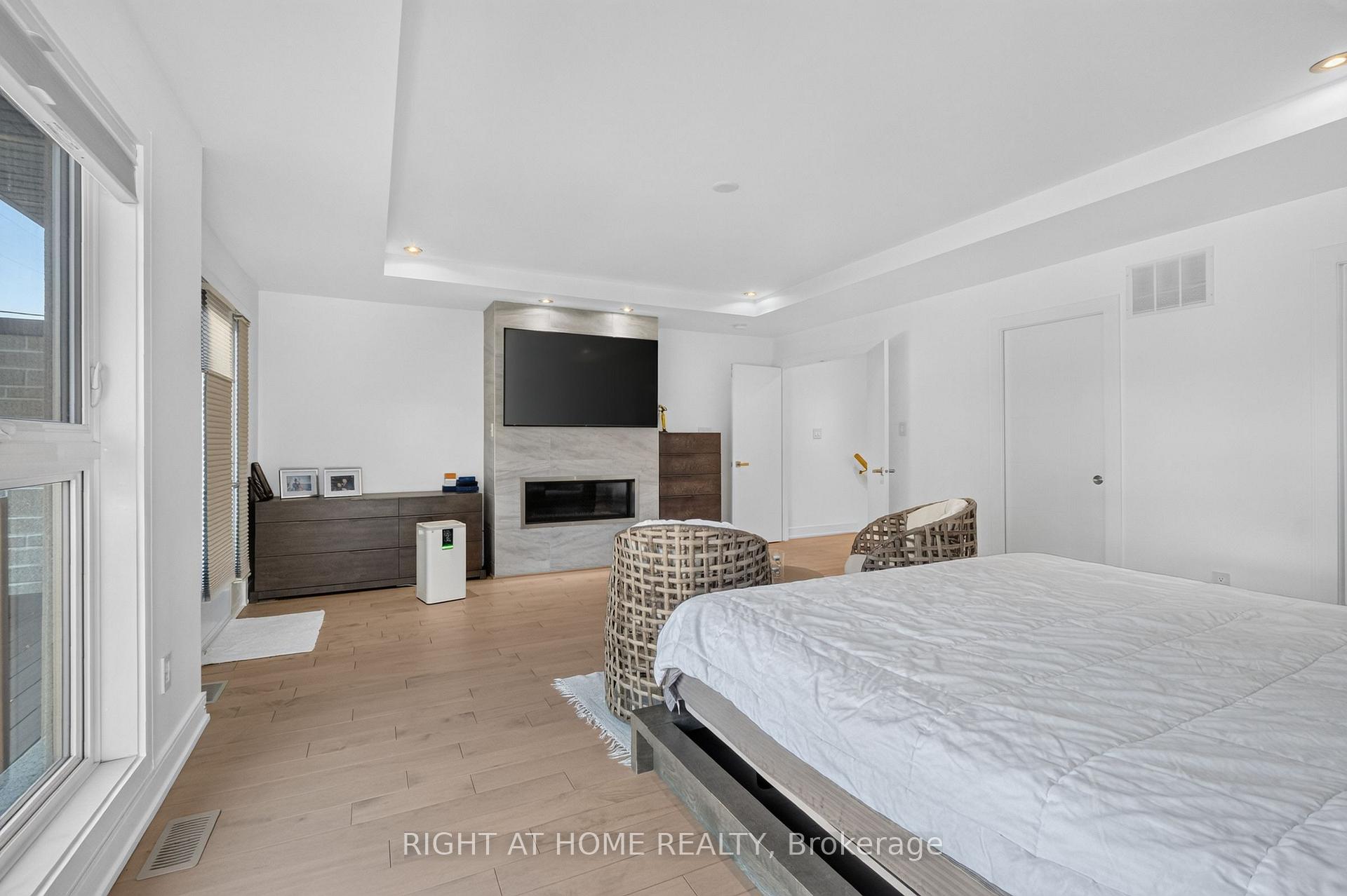 Photo 36 of 420 Athlone Avenue, Ottawa, Westboro/Hampton Park — HOMEH
