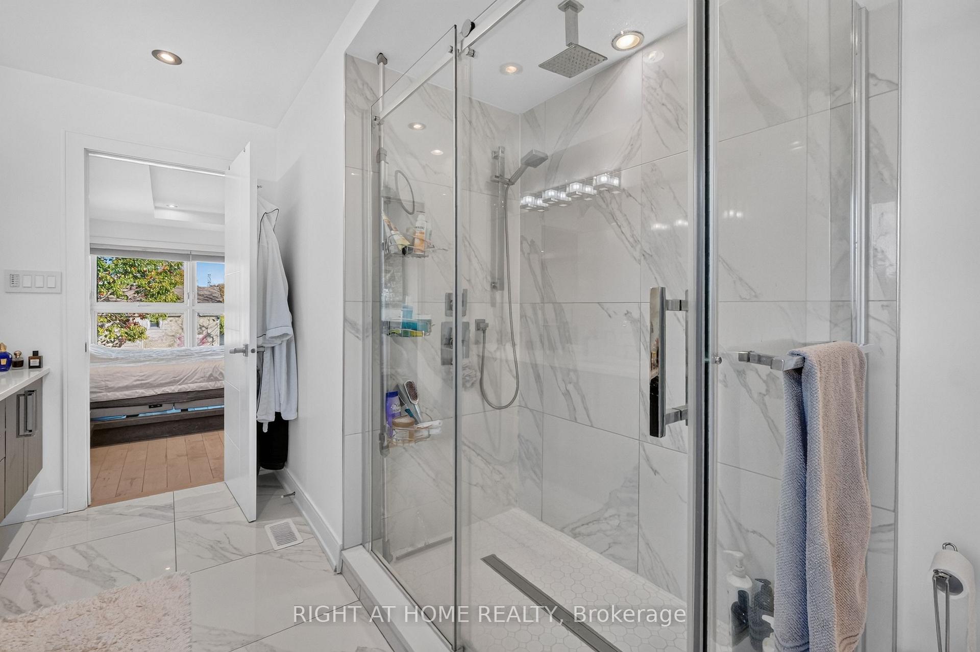 Photo 38 of 420 Athlone Avenue, Ottawa, Westboro/Hampton Park — HOMEH