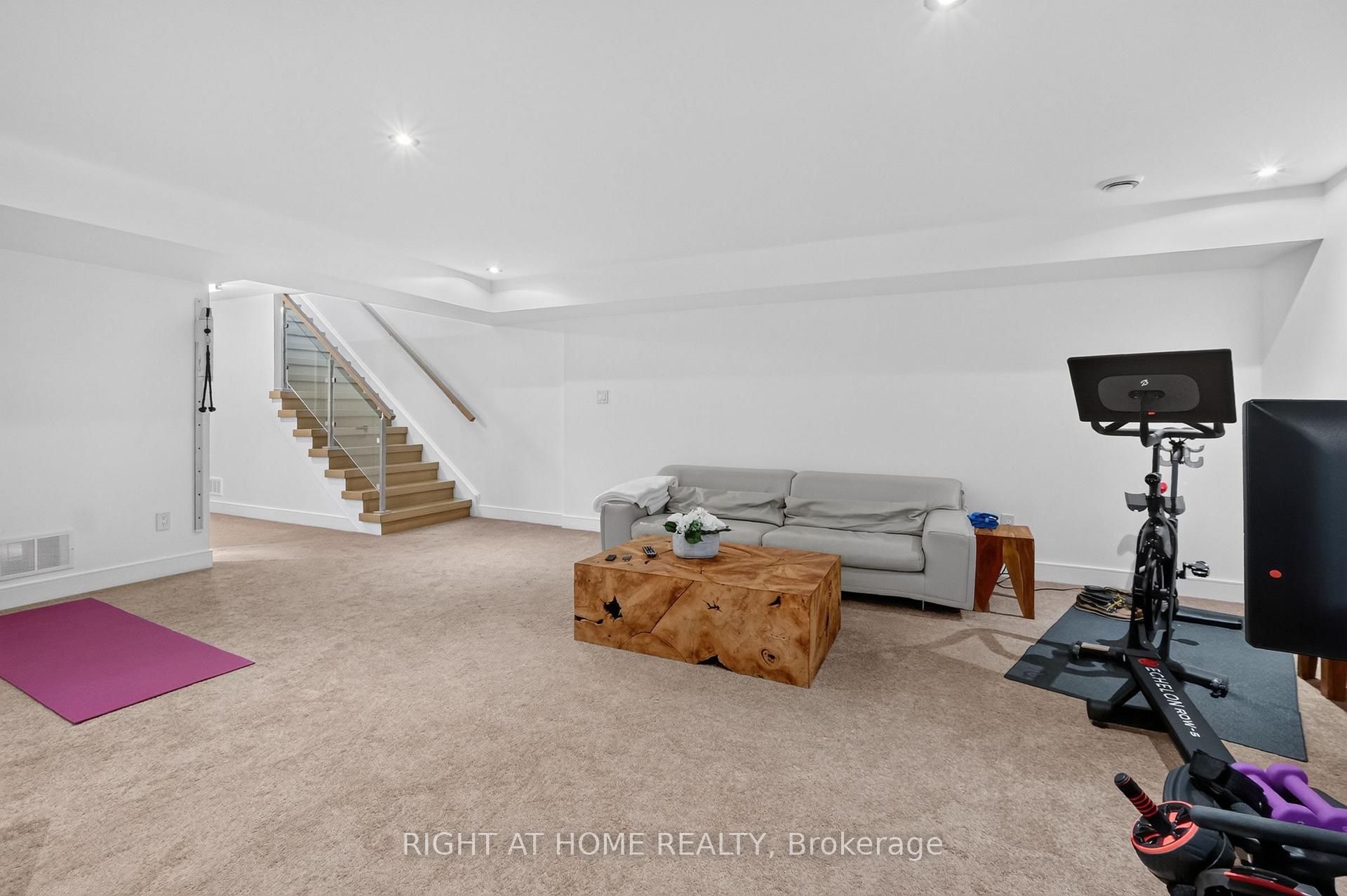 Photo 45 of 420 Athlone Avenue, Ottawa, Westboro/Hampton Park — HOMEH