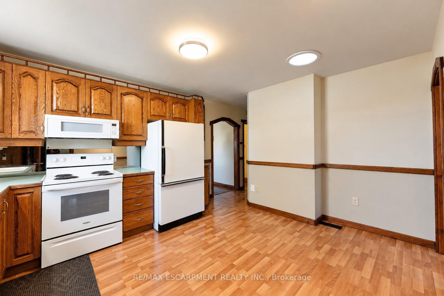 Photo 11 of 28 Shadyside Avenue, Hamilton, Burkholme — HOMEH