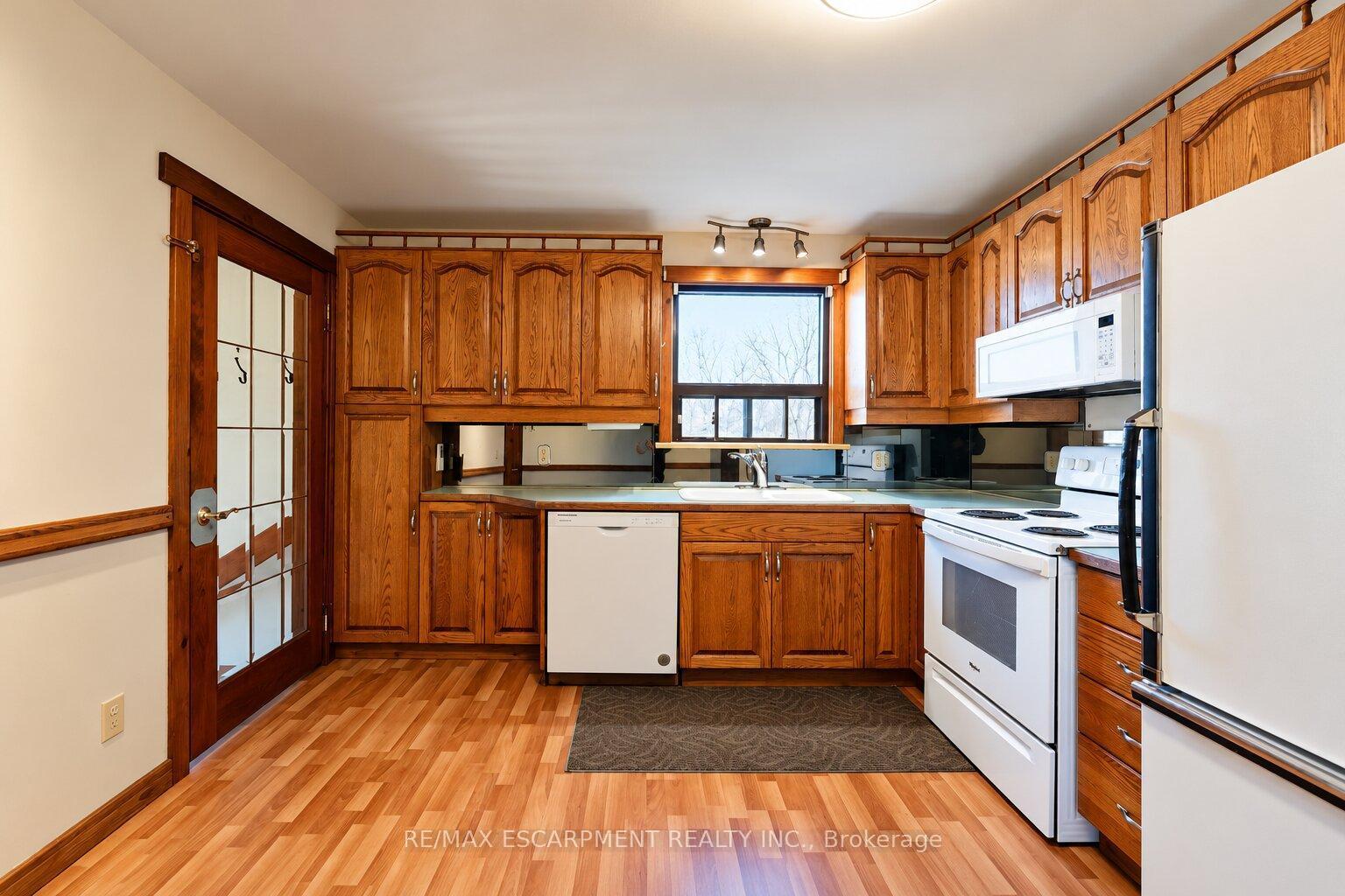 Photo 12 of 28 Shadyside Avenue, Hamilton, Burkholme — HOMEH