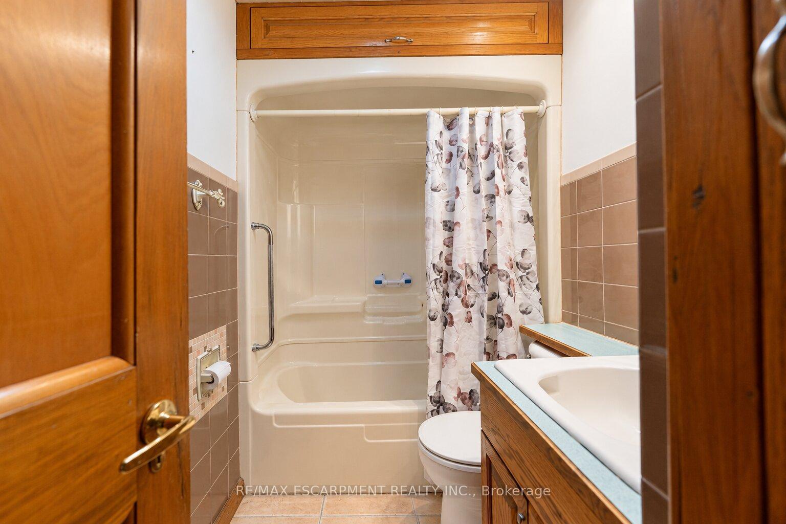 Photo 23 of 28 Shadyside Avenue, Hamilton, Burkholme — HOMEH