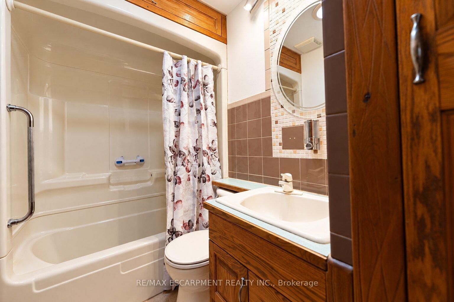 Photo 24 of 28 Shadyside Avenue, Hamilton, Burkholme — HOMEH