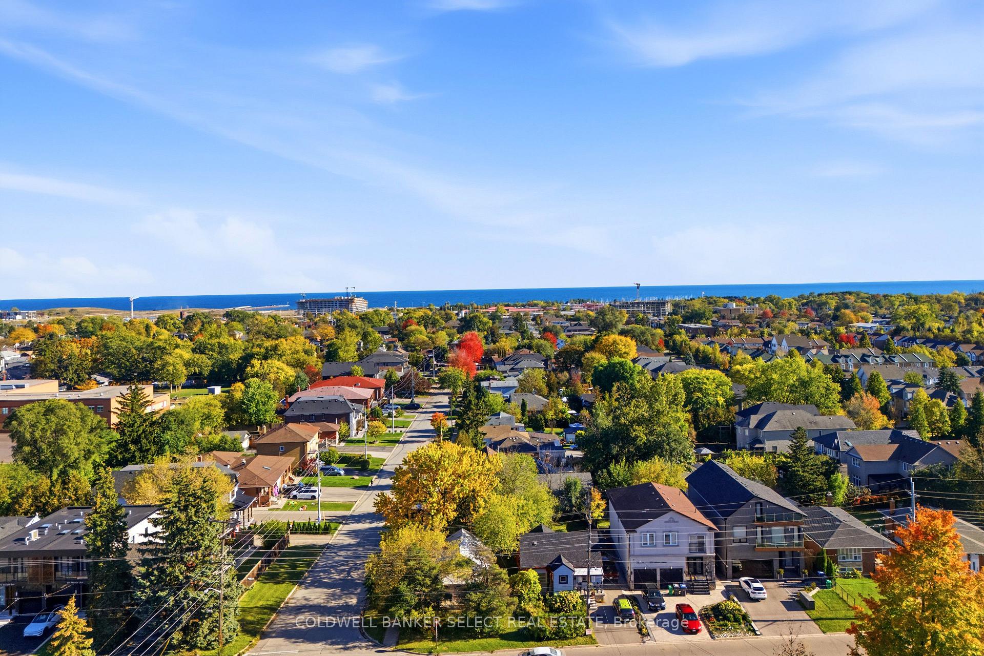 Photo 7 of 854 Sixth Street, Mississauga, Lakeview — HOMEH