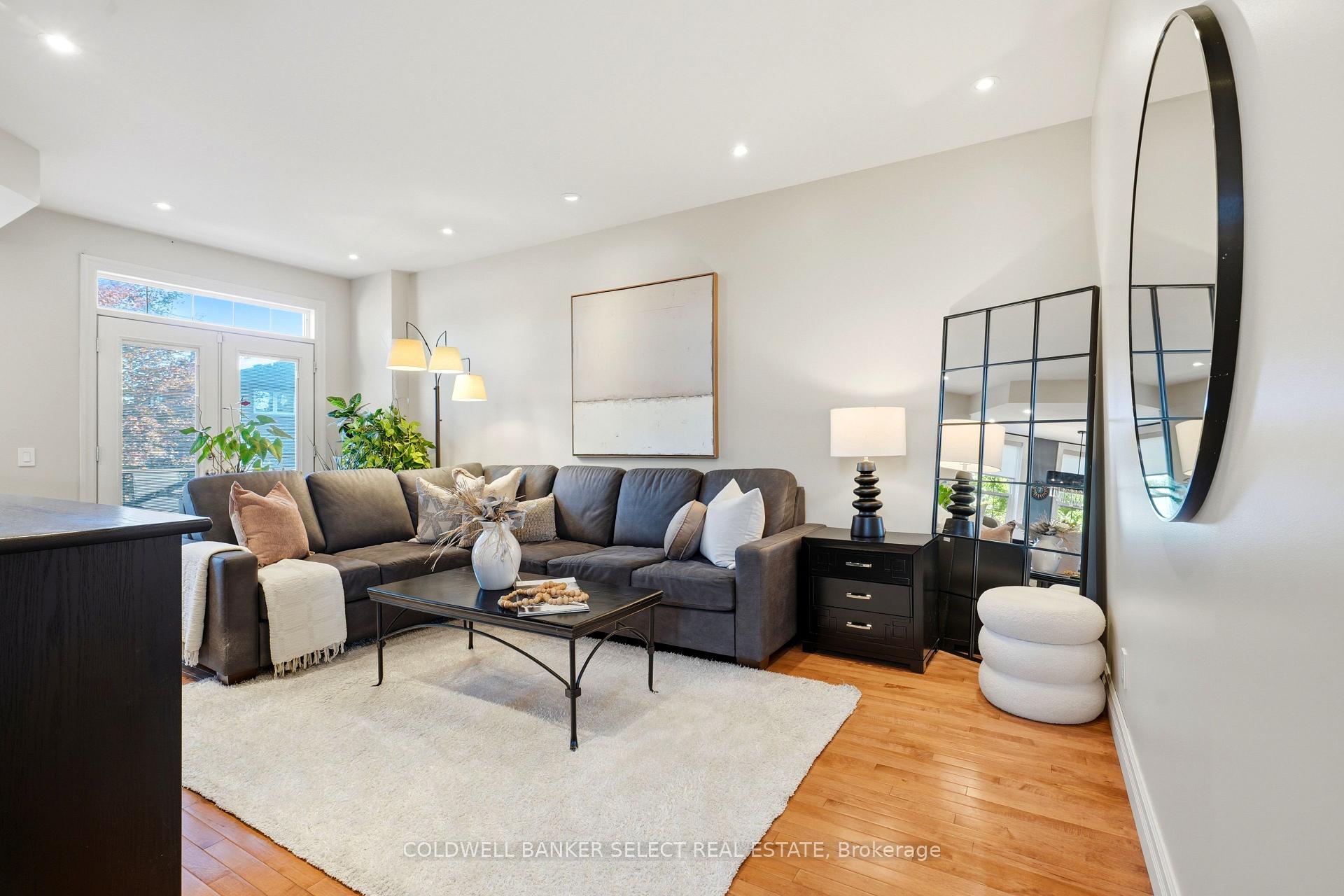 Photo 10 of 854 Sixth Street, Mississauga, Lakeview — HOMEH