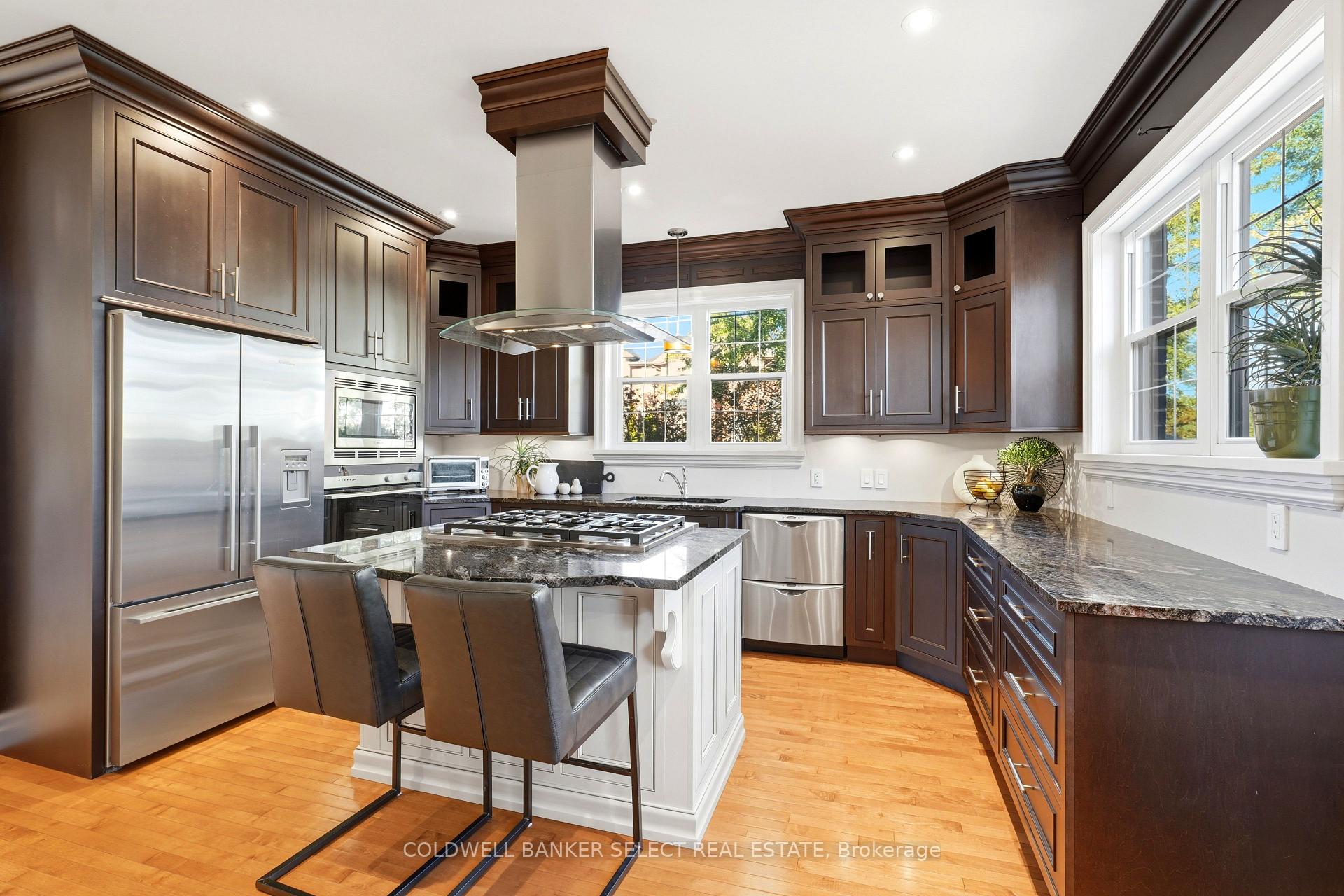 Photo 16 of 854 Sixth Street, Mississauga, Lakeview — HOMEH