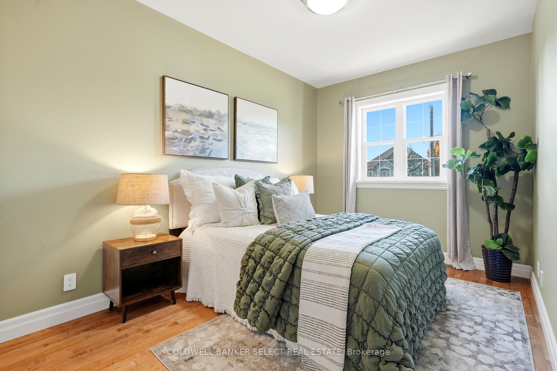 Photo 29 of 854 Sixth Street, Mississauga, Lakeview — HOMEH