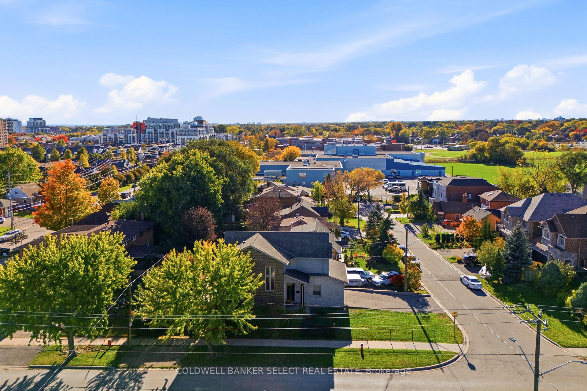 Photo 43 of 854 Sixth Street, Mississauga, Lakeview — HOMEH