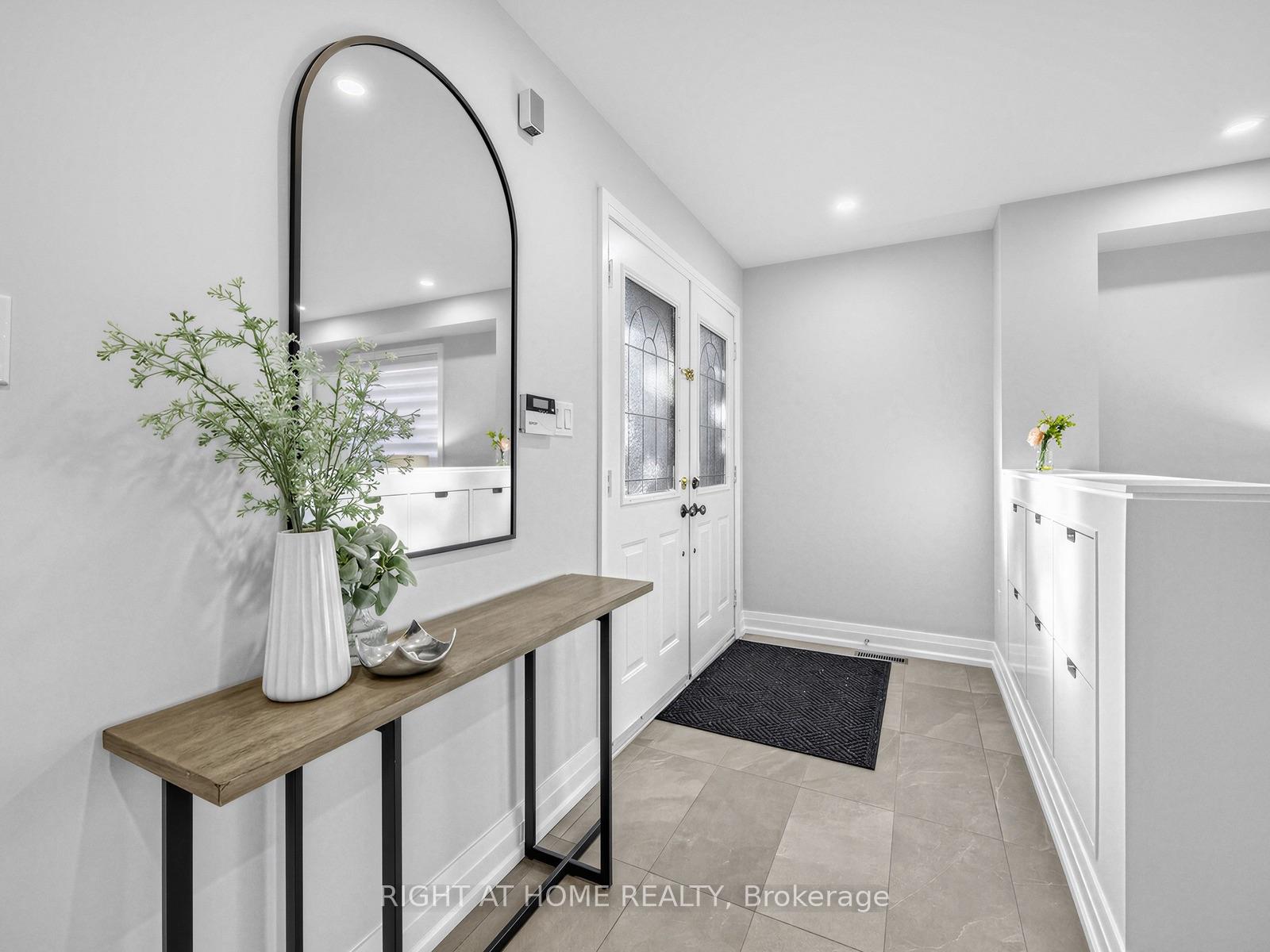 Photo 6 of 7385 Jaysnest Road, Mississauga, Meadowvale — HOMEH
