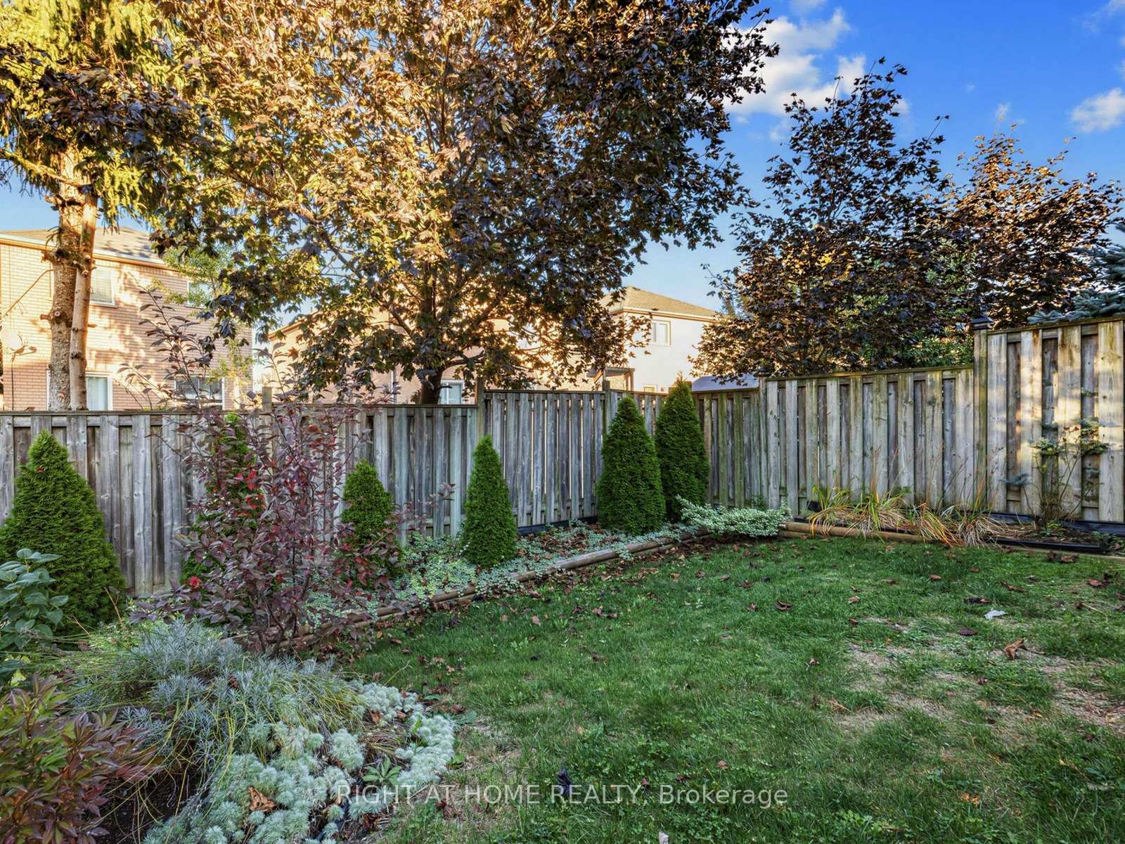 Photo 38 of 7385 Jaysnest Road, Mississauga, Meadowvale — HOMEH