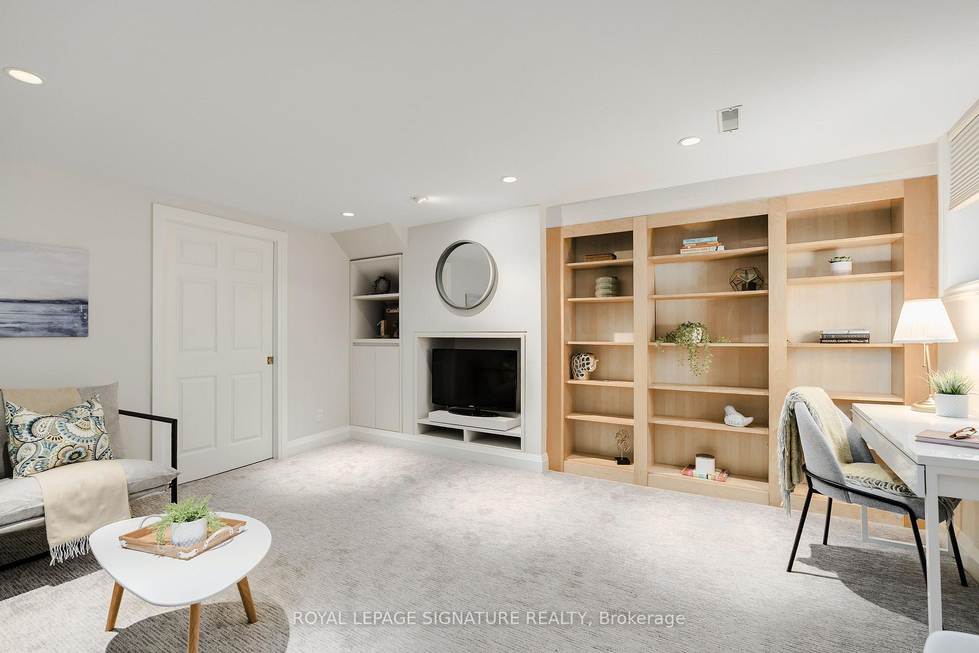 Photo 20 of 11 Bellbury Crescent, North York, Don Valley Village — HOMEH
