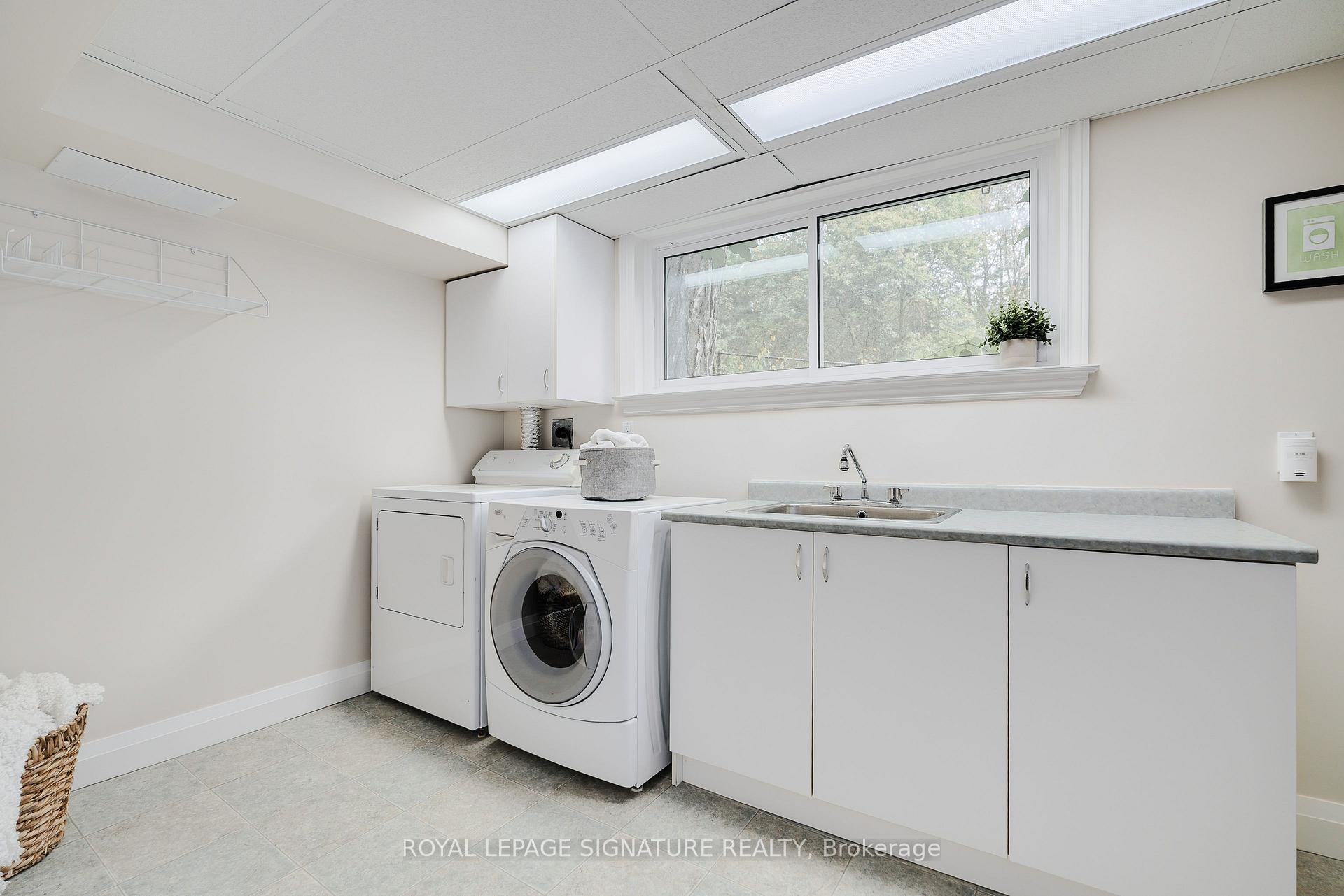 Photo 21 of 11 Bellbury Crescent, North York, Don Valley Village — HOMEH