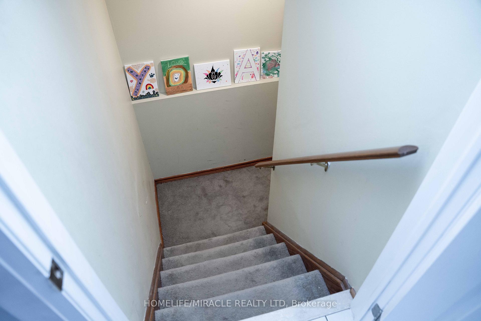 Photo 25 of 52 Creditstone Road, Brampton, Fletcher's Creek South — HOMEH