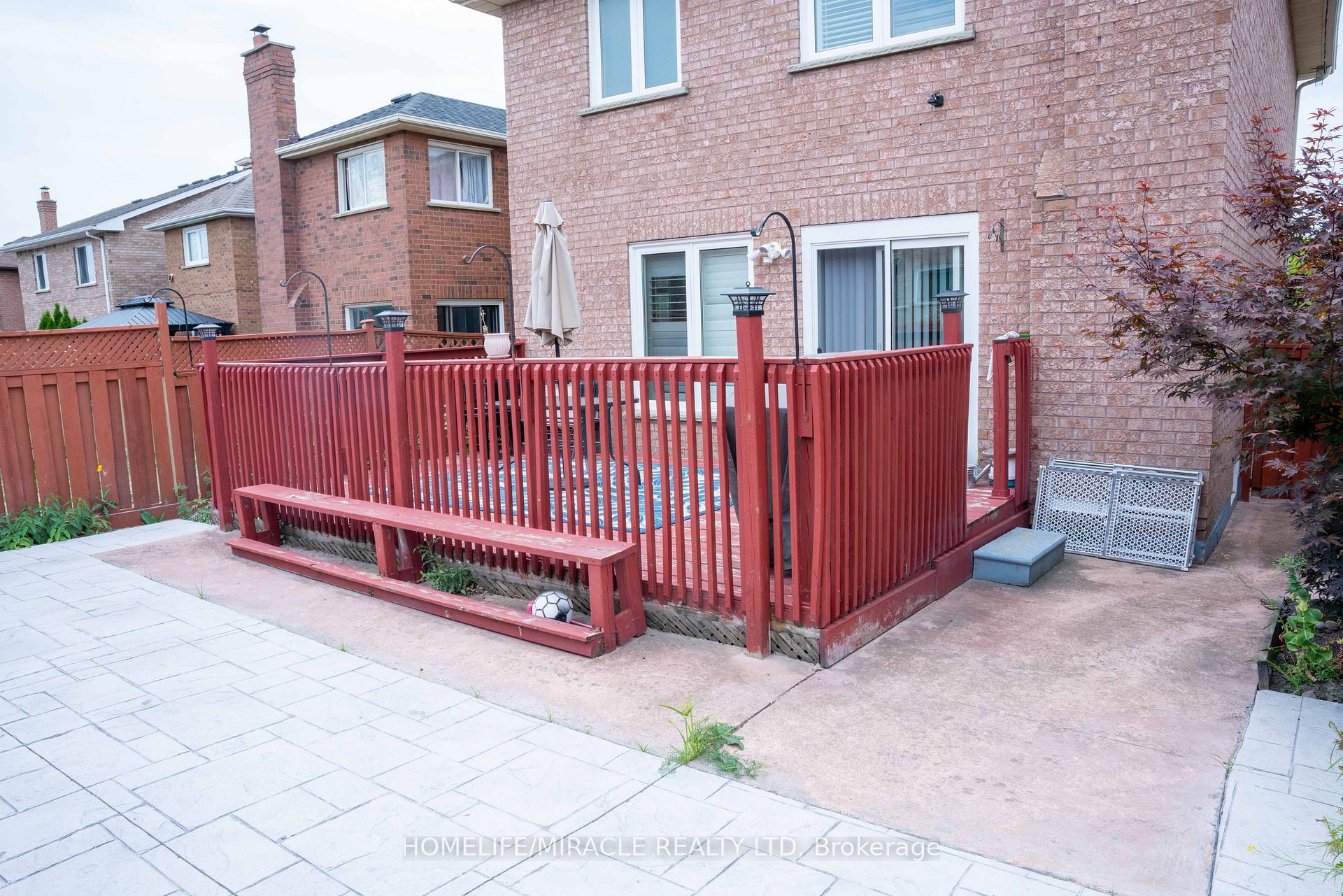 Photo 37 of 52 Creditstone Road, Brampton, Fletcher's Creek South — HOMEH