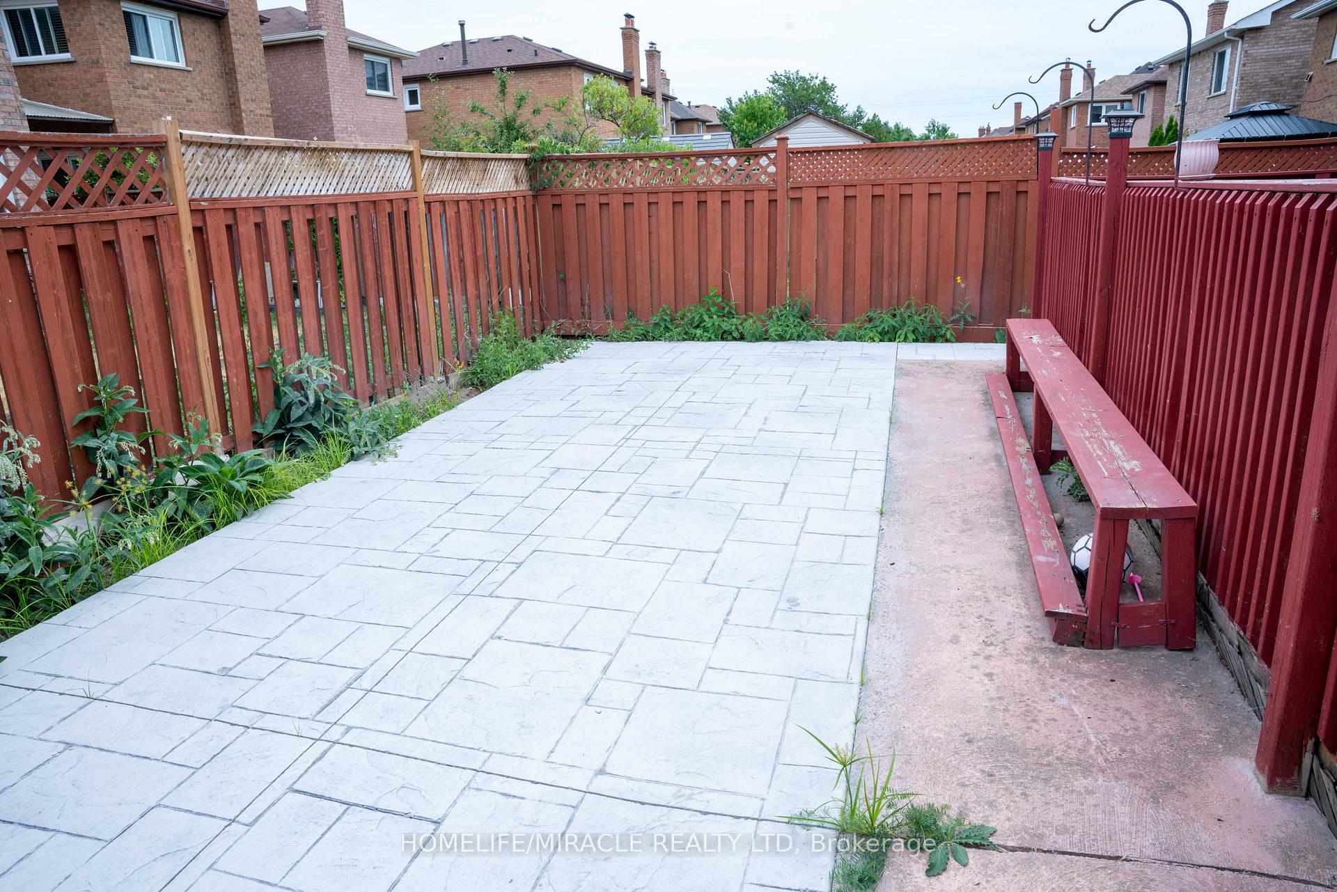 Photo 38 of 52 Creditstone Road, Brampton, Fletcher's Creek South — HOMEH