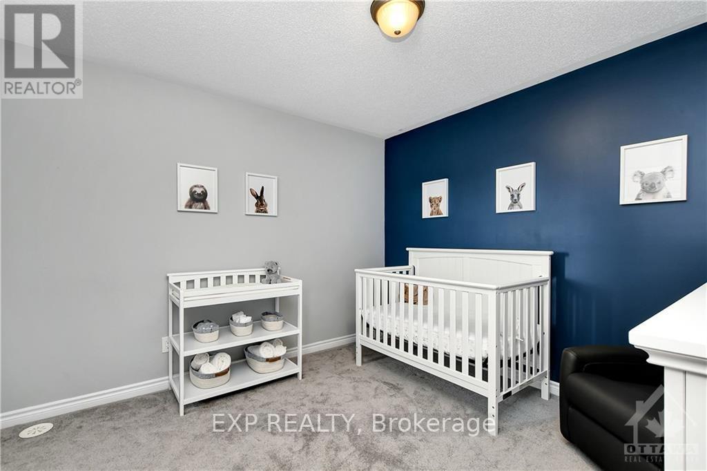 Photo 14 of 181 Par-La-Ville Circle, Ottawa, Stittsville (North) — HOMEH
