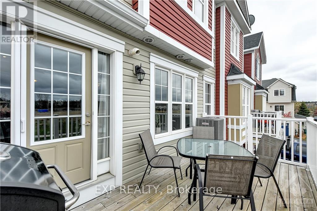 Photo 19 of 181 Par-La-Ville Circle, Ottawa, Stittsville (North) — HOMEH