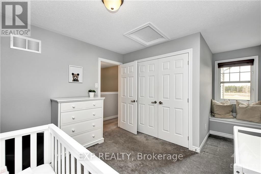 Photo 22 of 181 Par-La-Ville Circle, Ottawa, Stittsville (North) — HOMEH