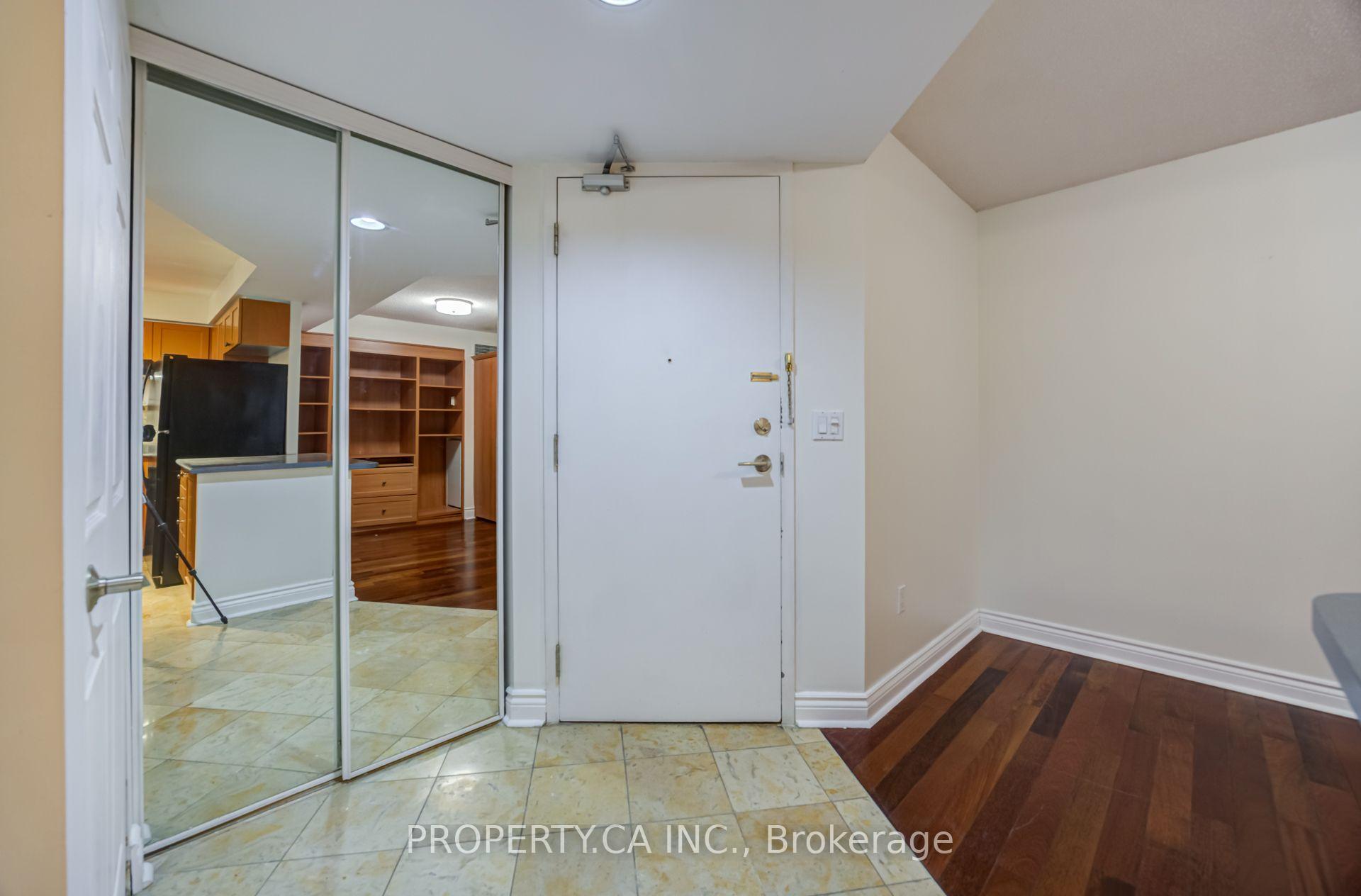 Photo 3 of Unit 209, 330 Adelaide Street E, Toronto, Moss Park — HOMEH