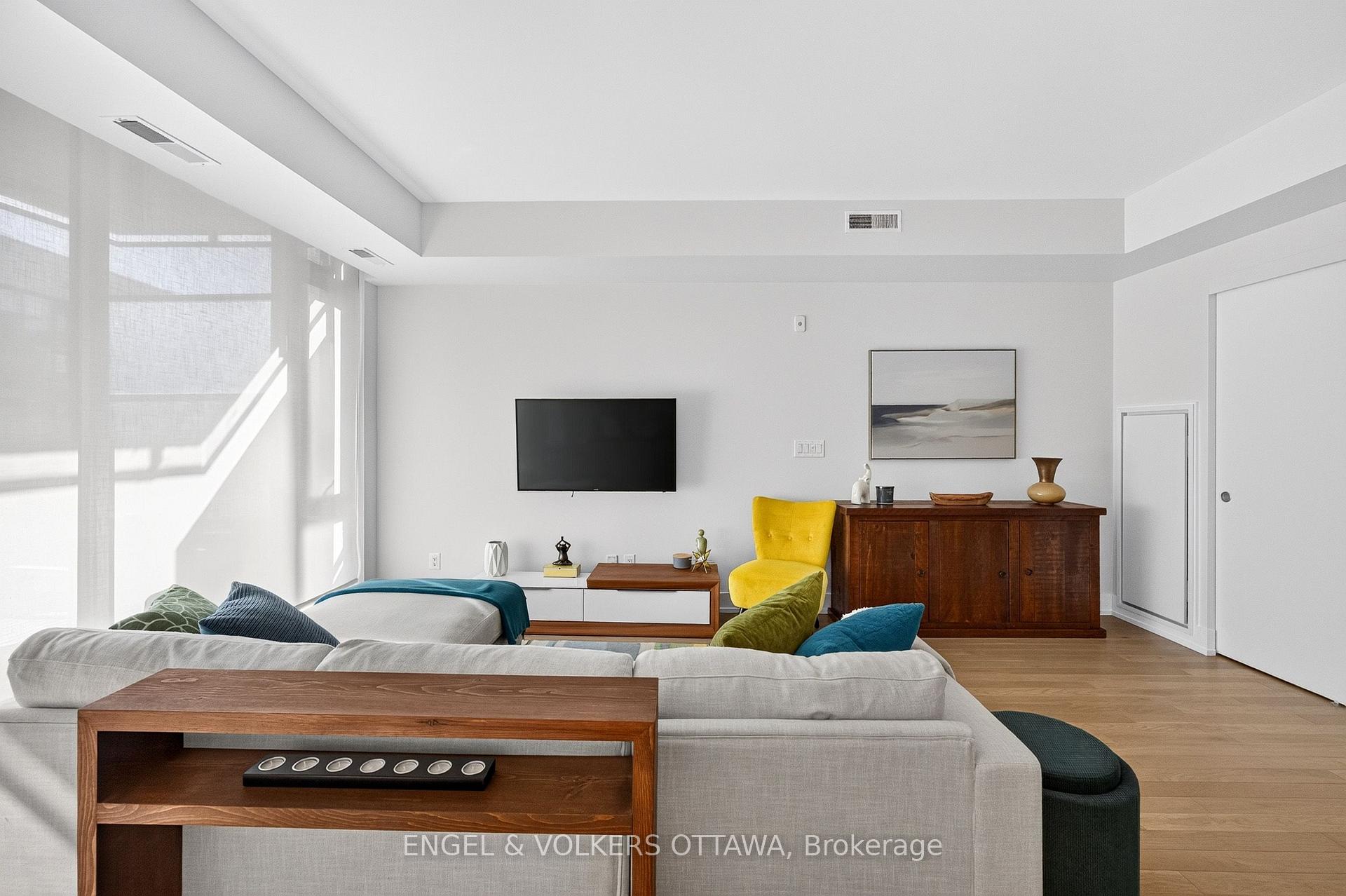 Photo 14 of Unit 710, 360 Patricia Avenue, Ottawa, Westboro South — HOMEH