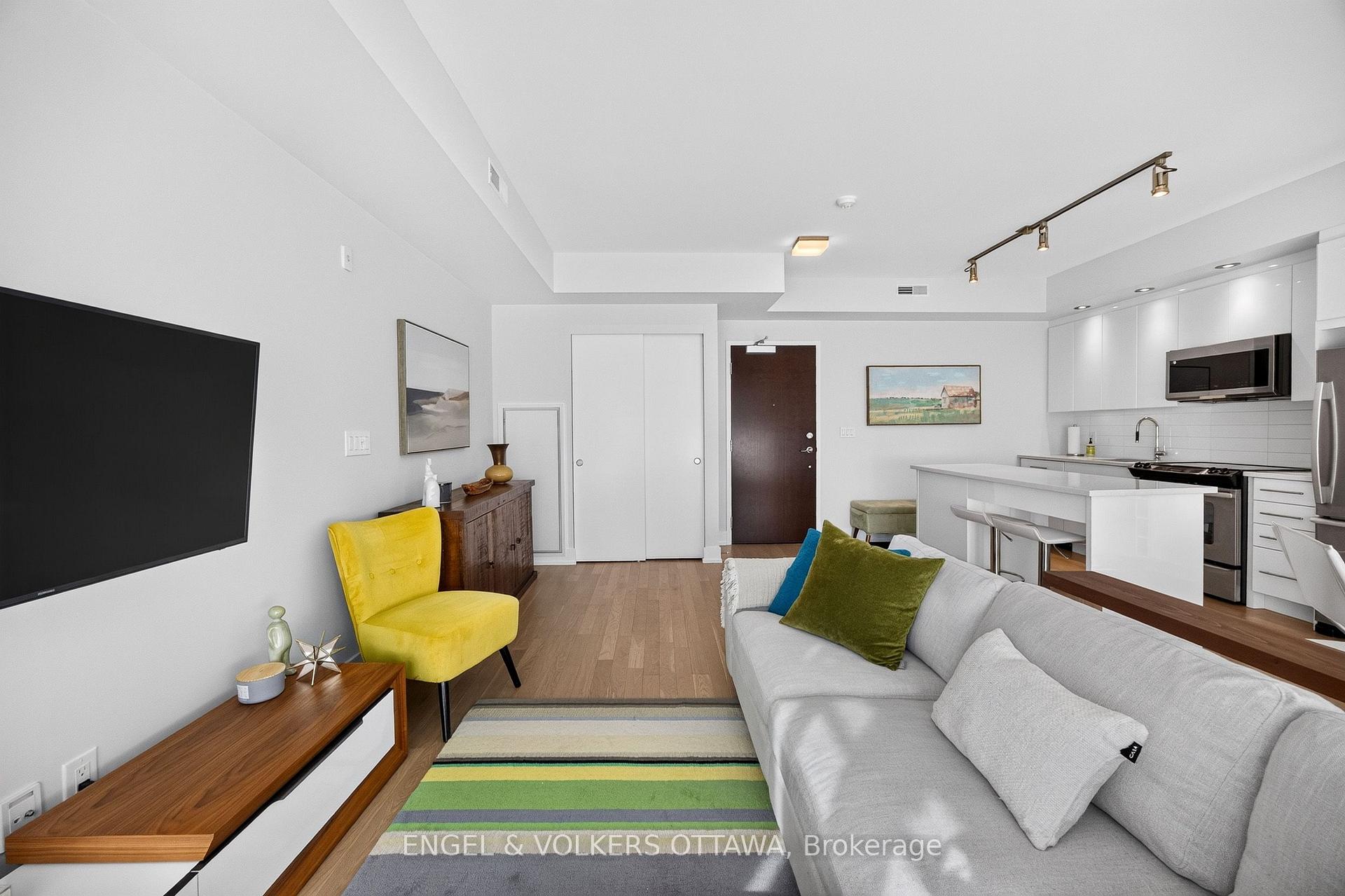 Photo 16 of Unit 710, 360 Patricia Avenue, Ottawa, Westboro South — HOMEH