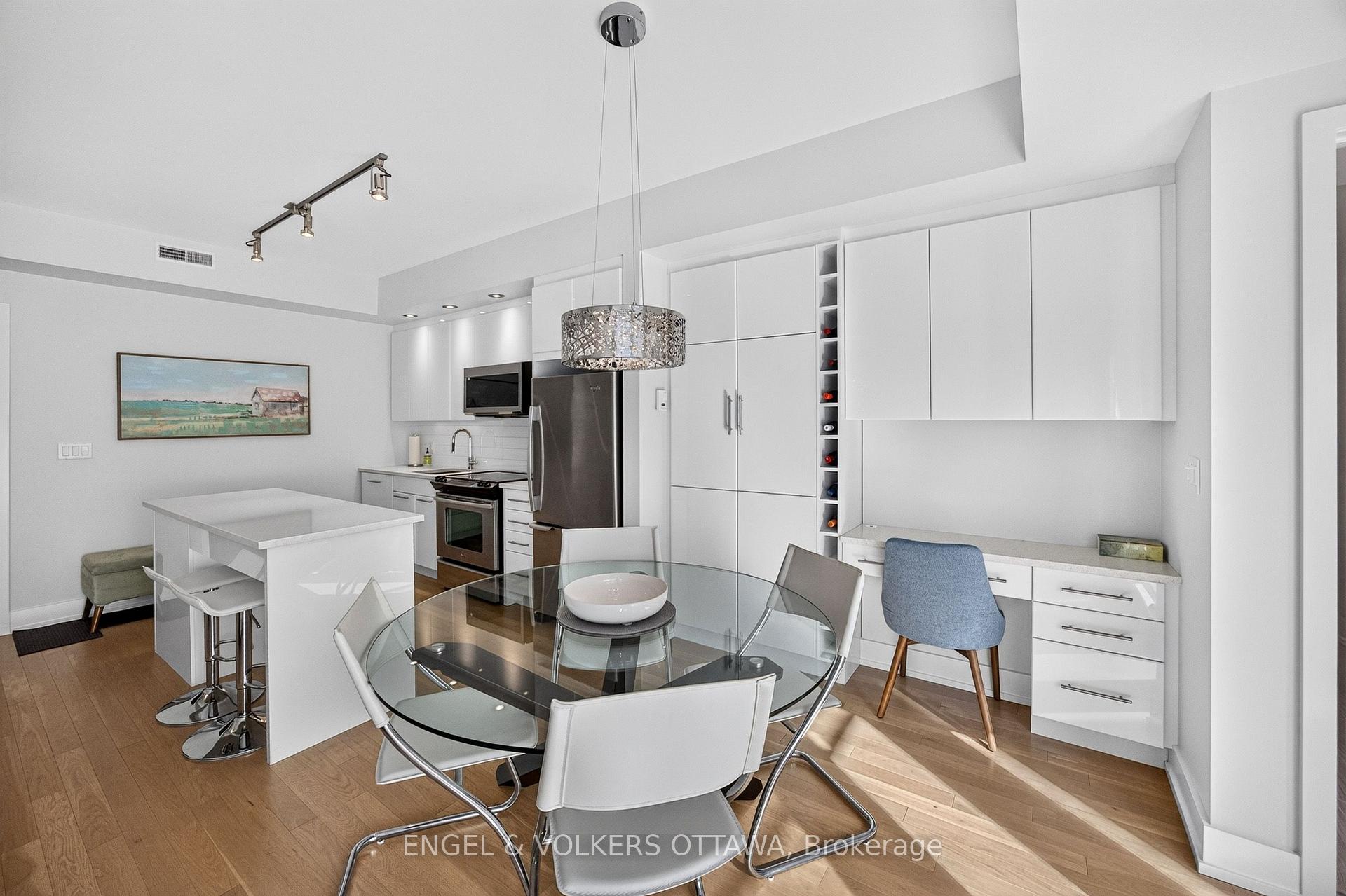 Photo 18 of Unit 710, 360 Patricia Avenue, Ottawa, Westboro South — HOMEH
