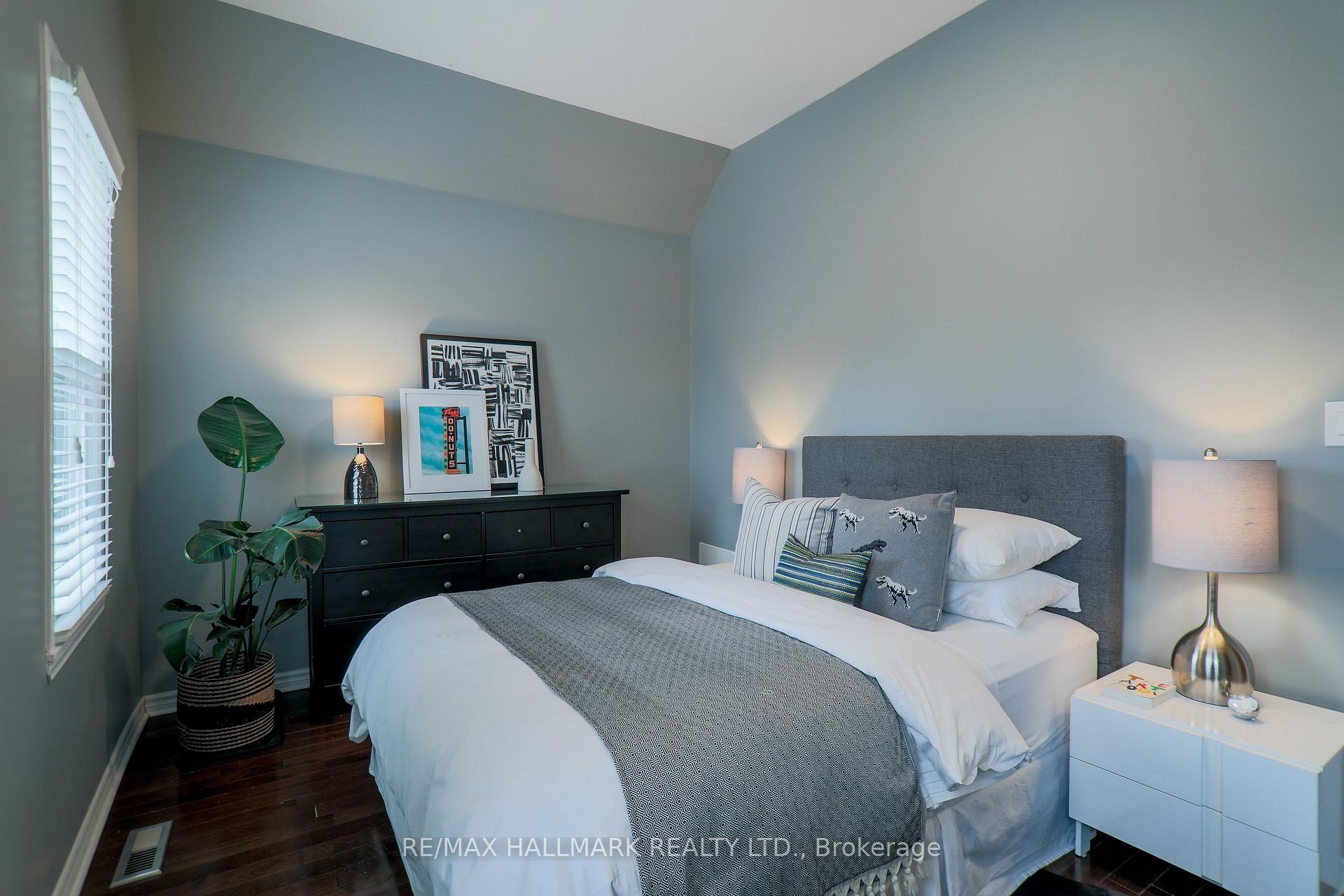 Photo 14 of 451 Jones Avenue, Toronto, Blake-Jones — HOMEH