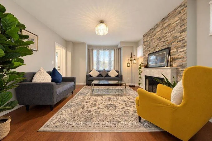 Photo 11 of 55 Park Road N, Oshawa, McLaughlin — HOMEH
