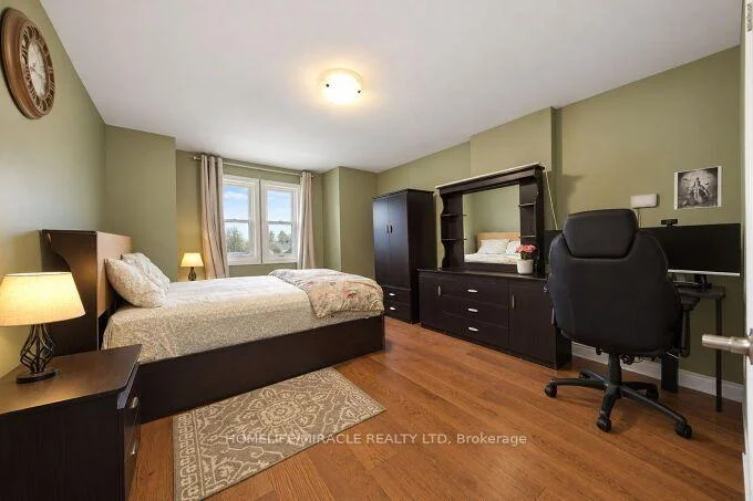 Photo 27 of 55 Park Road N, Oshawa, McLaughlin — HOMEH
