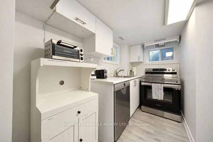 Photo 36 of 55 Park Road N, Oshawa, McLaughlin — HOMEH